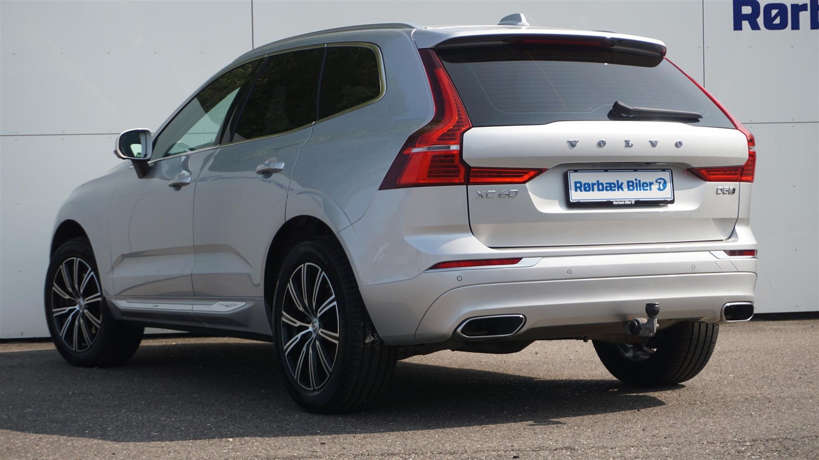 flexleasing-volvo-xc60-20-d5-235-inscription-aut-awd-5d-findleasing