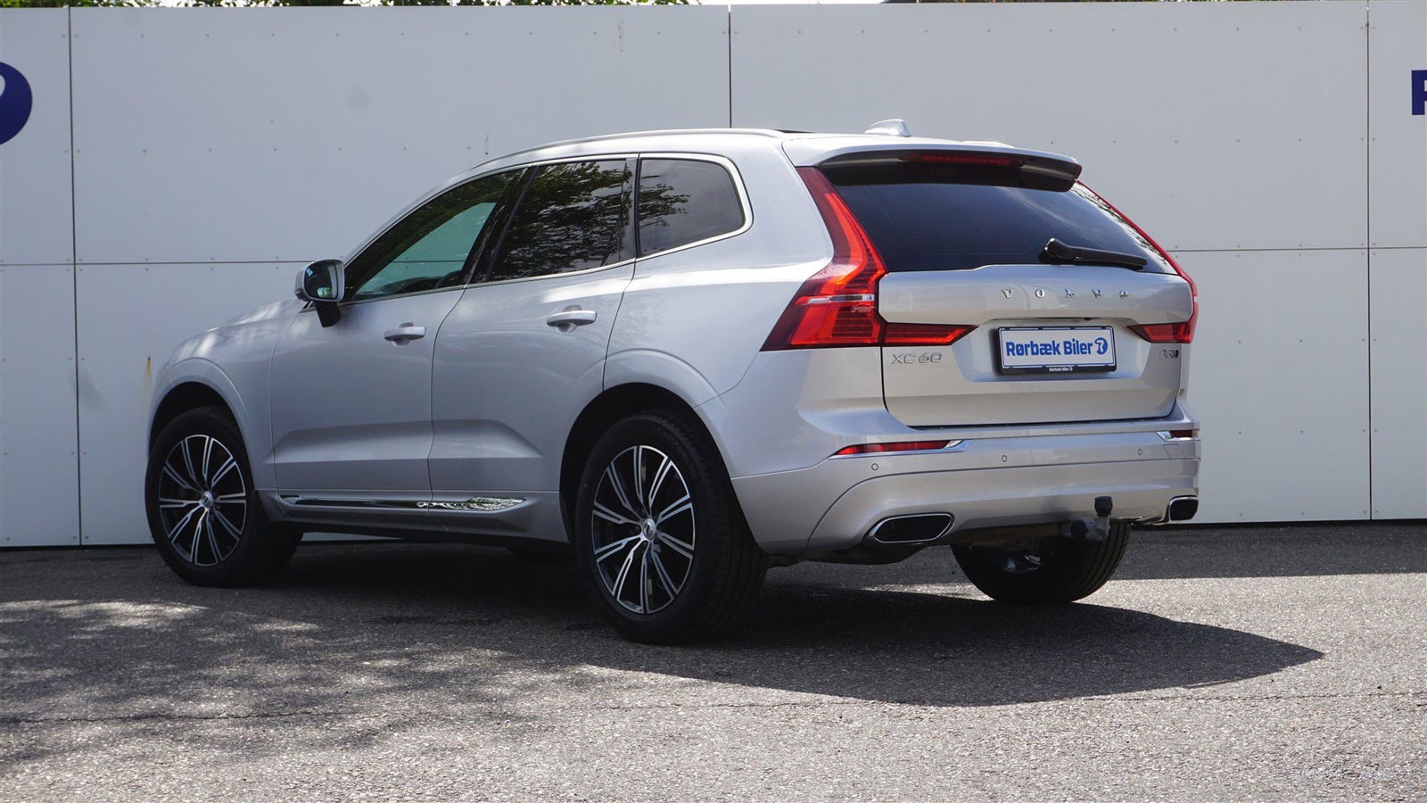 flexleasing-volvo-xc60-20-d5-235-inscription-aut-awd-5d-findleasing
