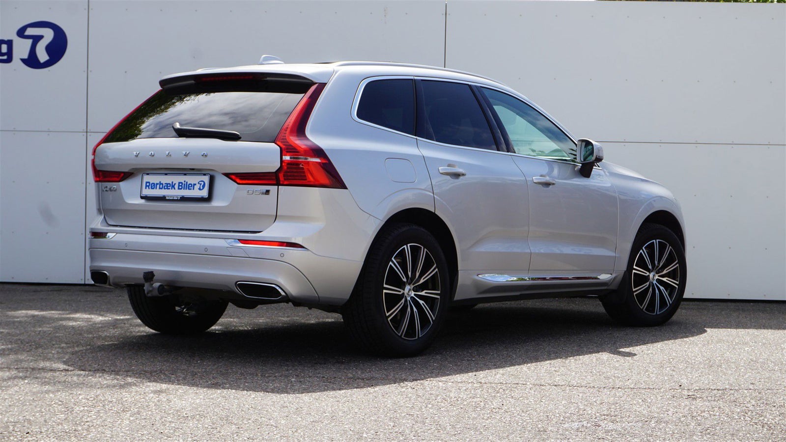 flexleasing-volvo-xc60-20-d5-235-inscription-aut-awd-5d-findleasing