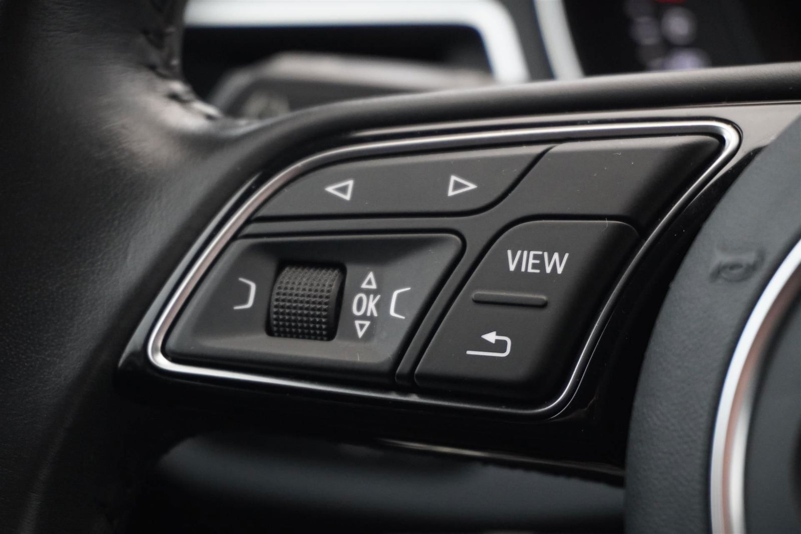 flexleasing-audi-a4-30-tdi-272-sport-avant-quattro-tiptr-5d-findleasing
