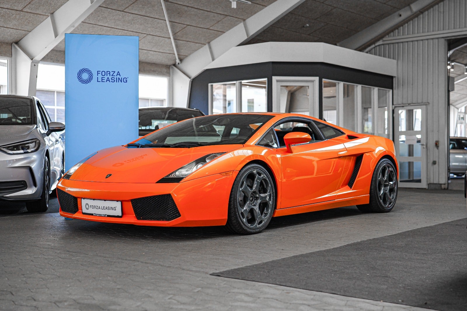 flexleasing-lamborghini-gallardo-50-2d-findleasing