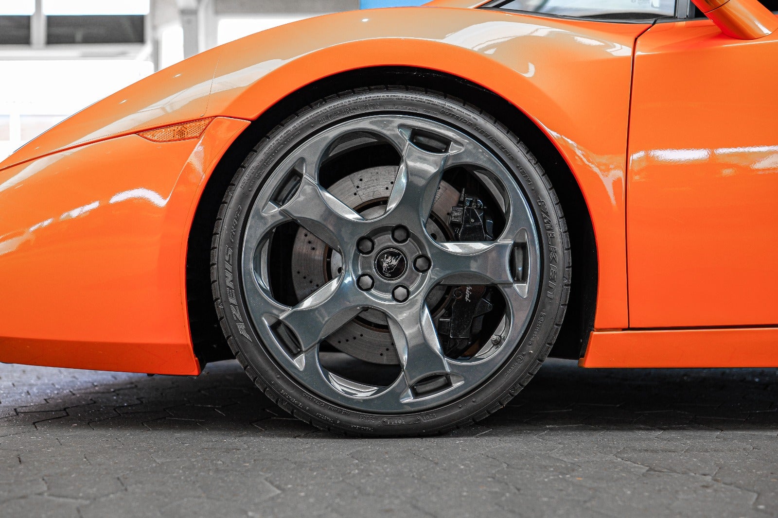 flexleasing-lamborghini-gallardo-50-2d-findleasing