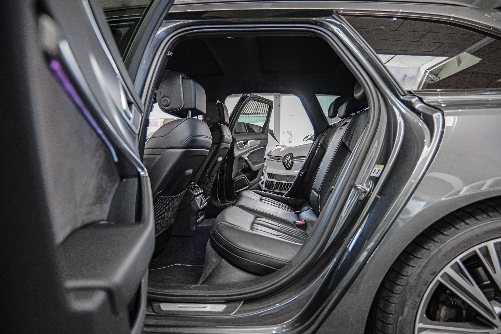 flexleasing-audi-a6-50-tdi-s-line-avant-quattro-tiptr-5d-findleasing