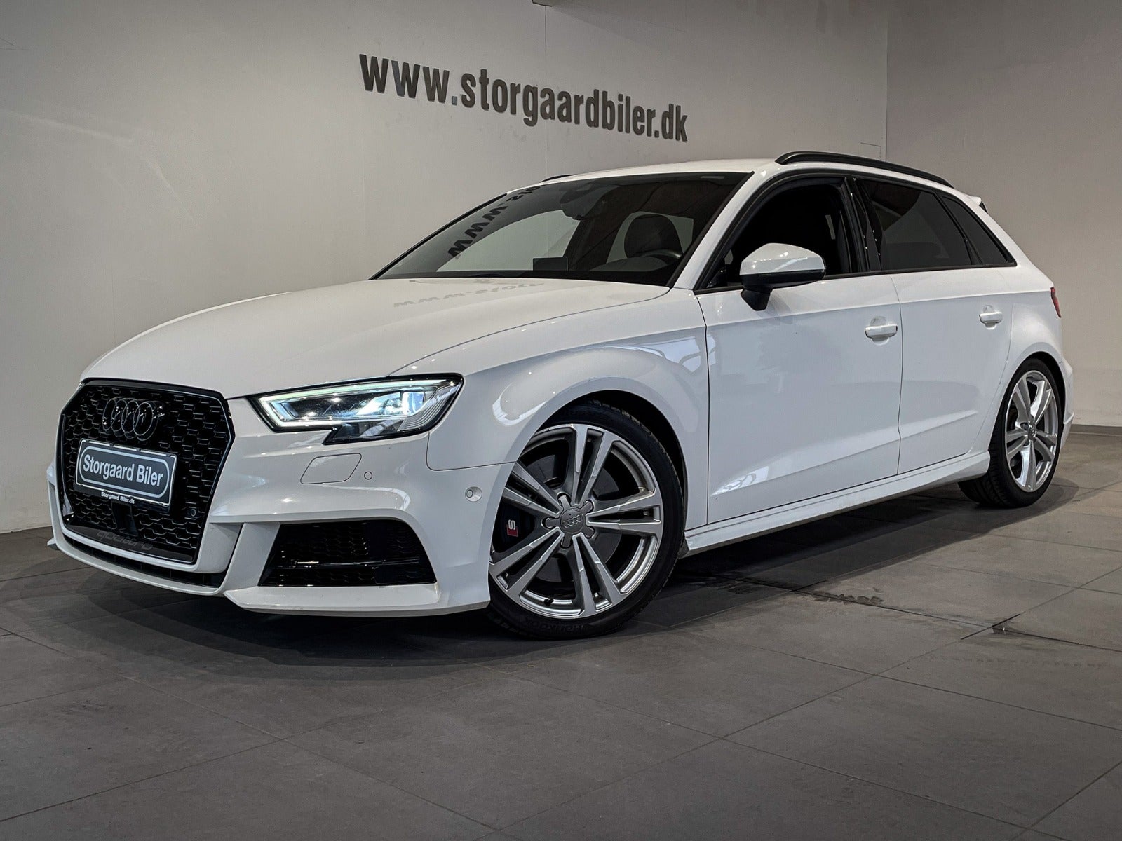 flexleasing-audi-s3-20-tfsi-sportback-quattro-s-tr-5d-findleasing