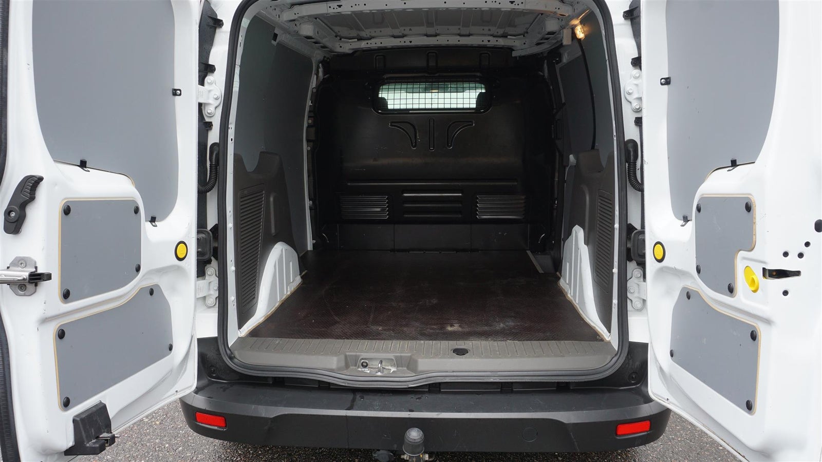 flexleasing-ford-transit-connect-15-tdci-100-trend-kort-findleasing