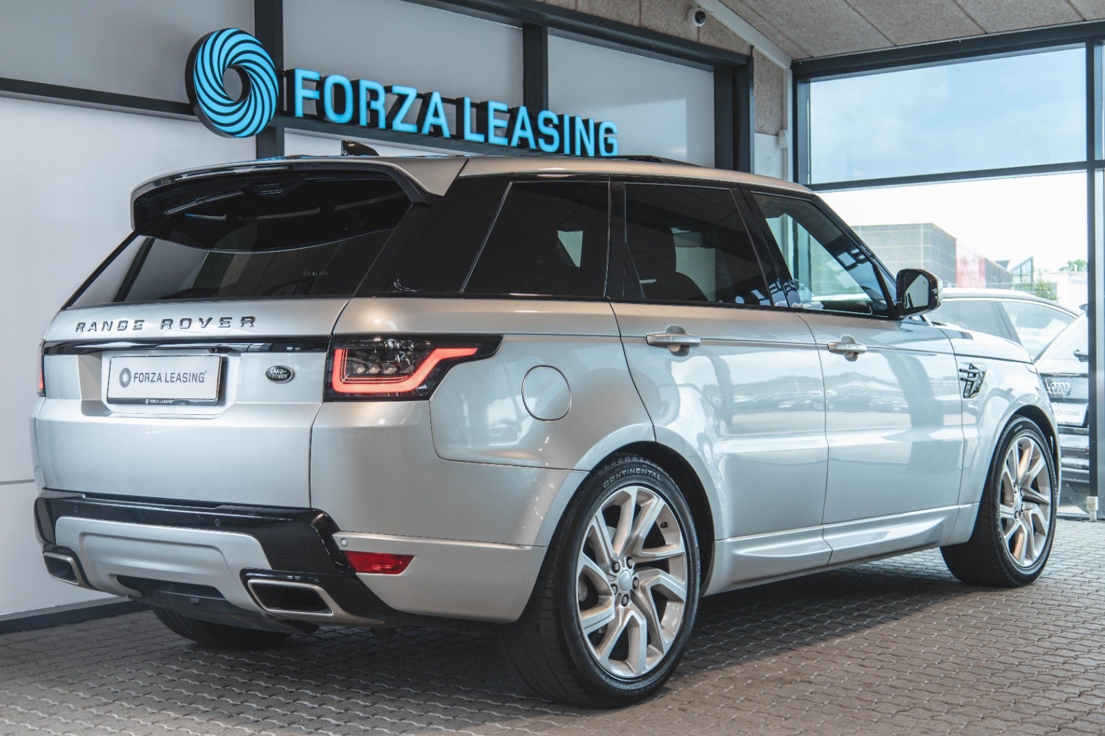 flexleasing-land-rover-range-rover-sport-30-sdv6-hse-dynamic-aut-5d-findleasing