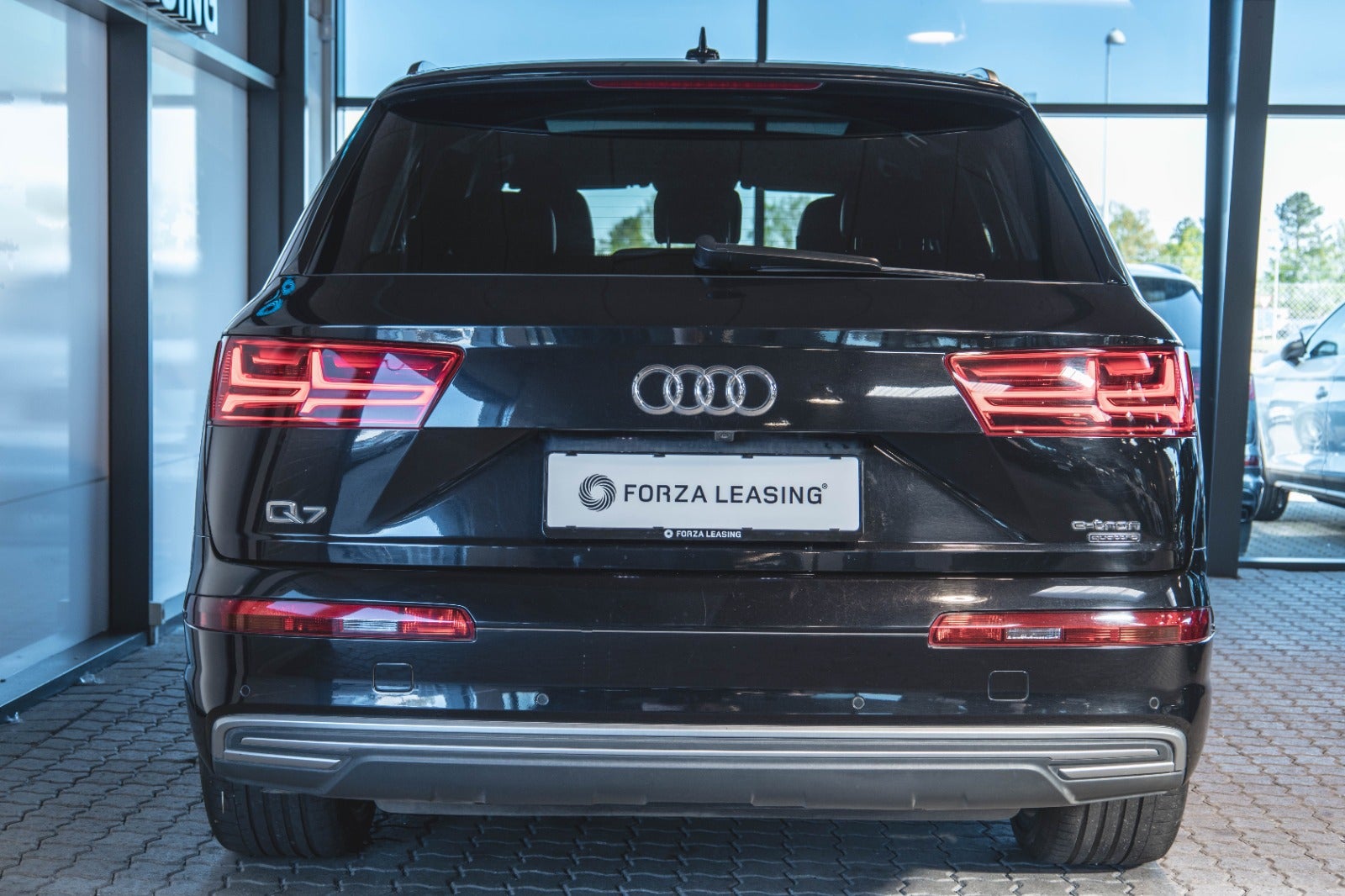 flexleasing-audi-q7-30-tdi-e-tron-quattro-tiptr-5d-findleasing