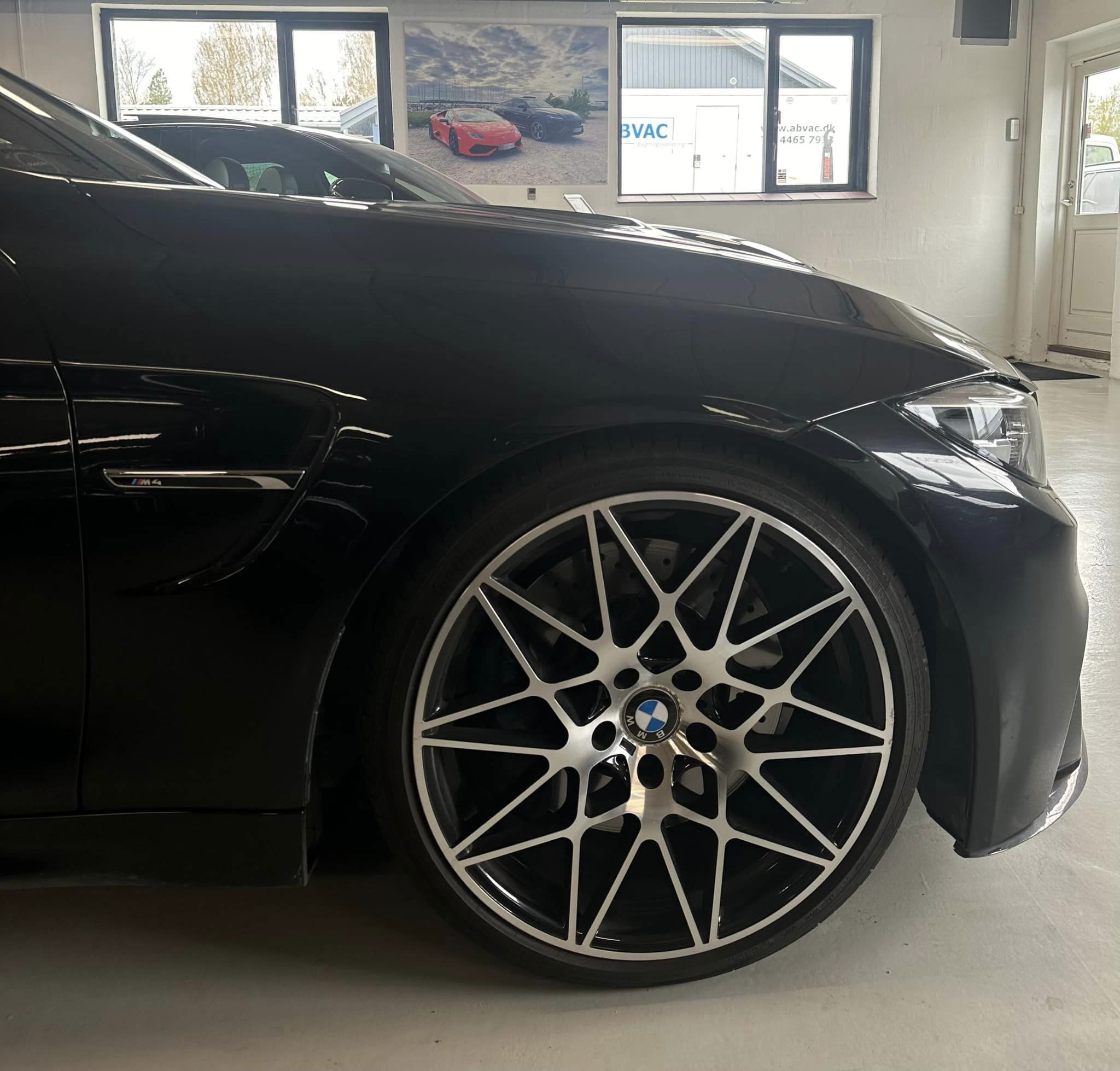 flexleasing-bmw-m4-30-431-hk-dct-findleasing