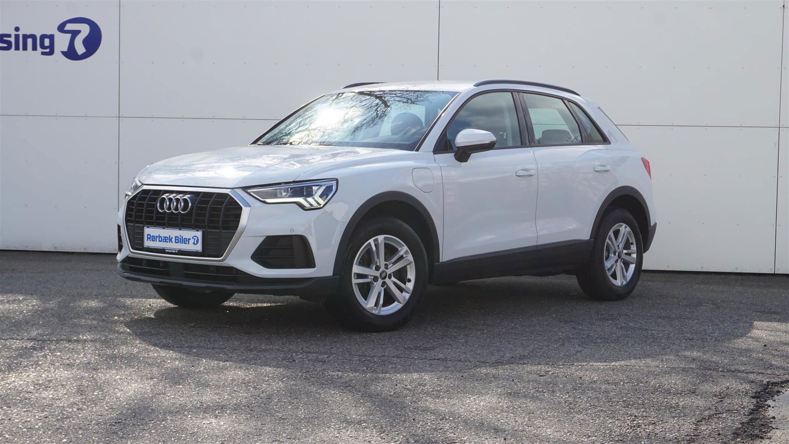 flexleasing-audi-q3-45-tfsi-e-attitude-s-tr-5d-findleasing