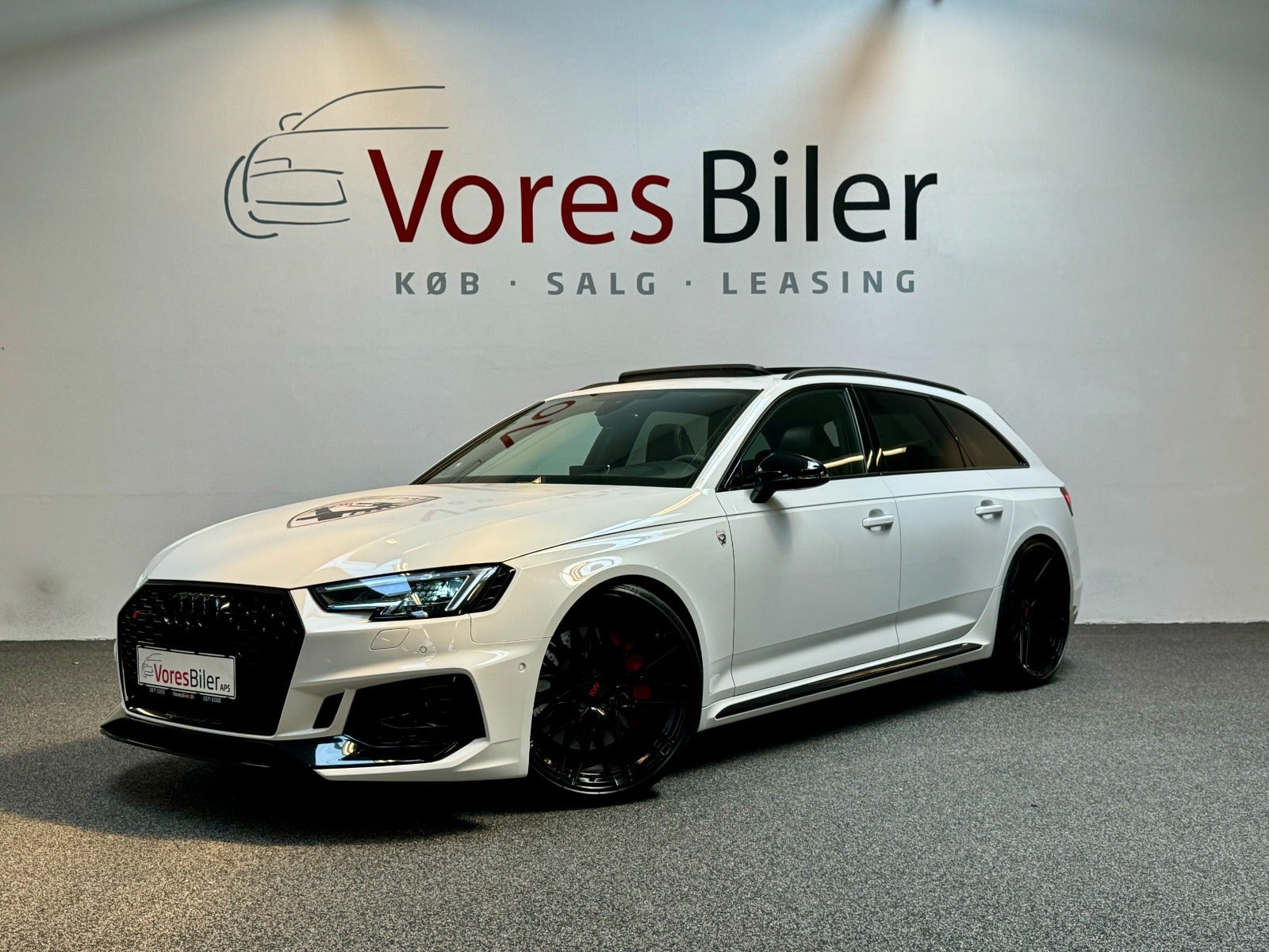 flexleasing-audi-rs4-29-tfsi-mtm-avant-quattro-tiptr-5d-findleasing