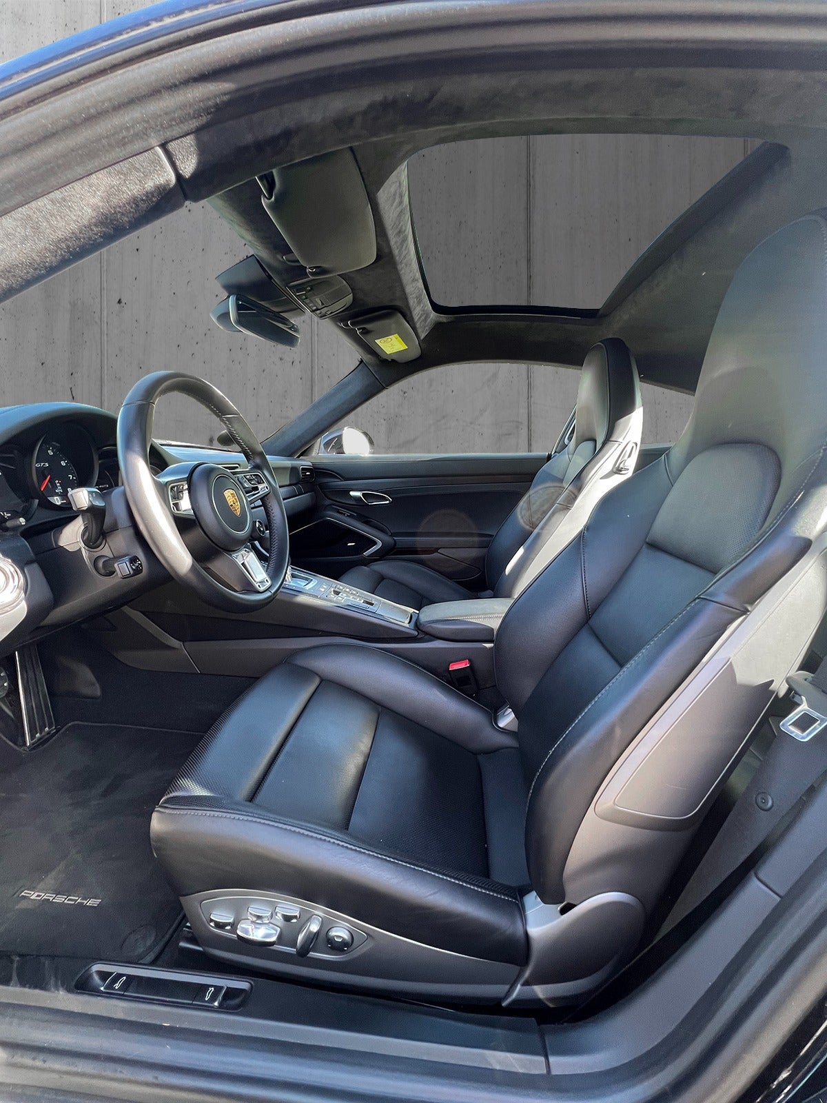 flexleasing-porsche-911-carrera-4-gts-30-coupe-pdk-2d-findleasing