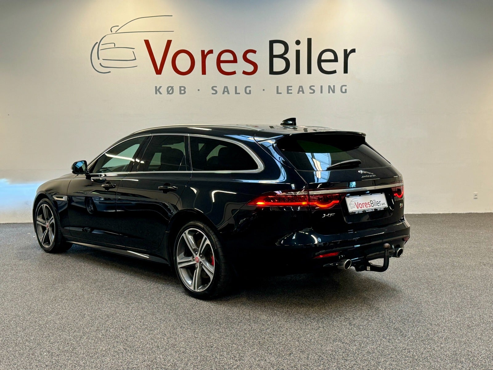 flexleasing-jaguar-xf-30-d300-first-edition-sportbrake-aut-5d-findleasing