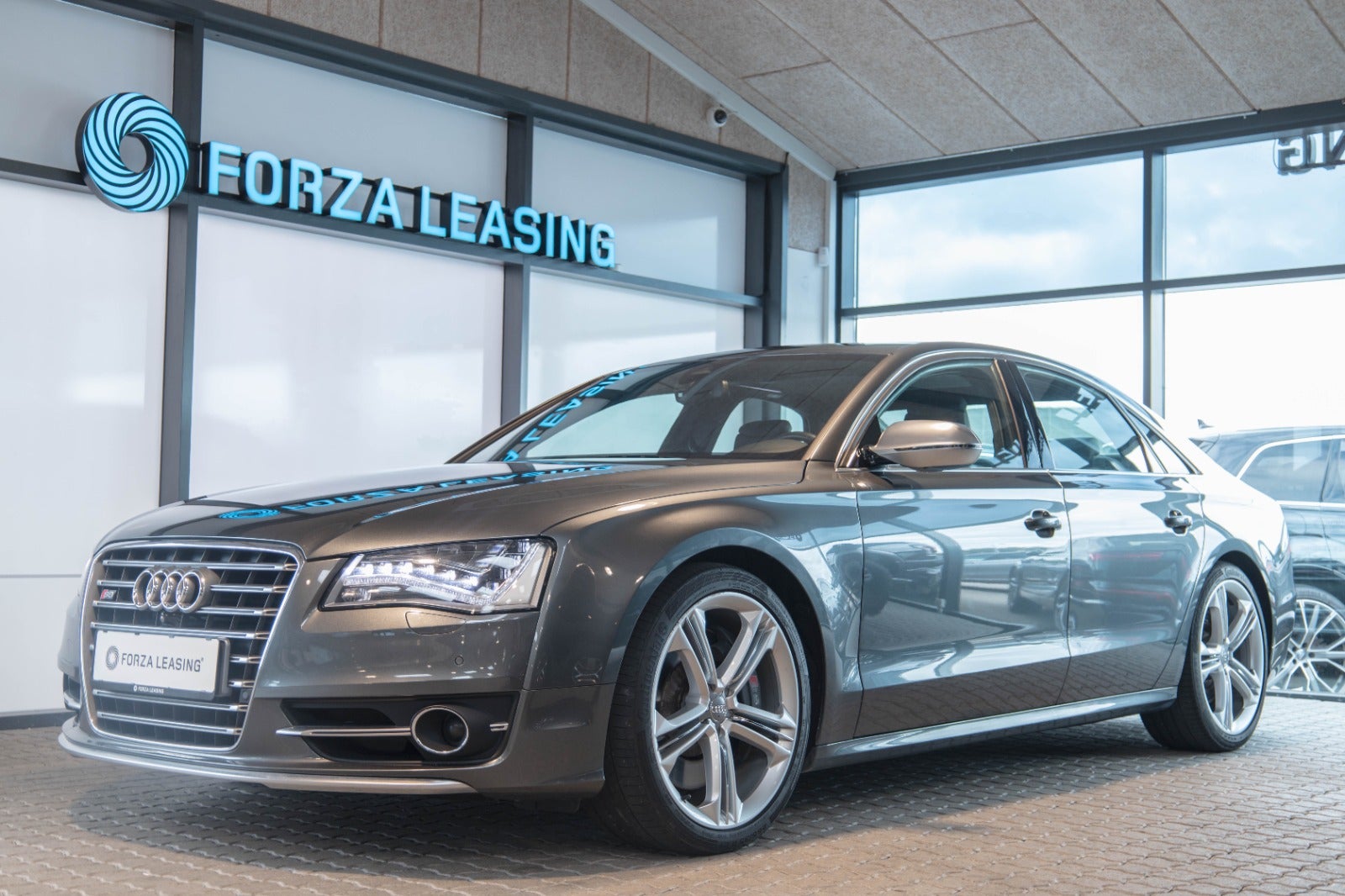 flexleasing-audi-s8-40-tfsi-quattro-tiptr-4d-findleasing