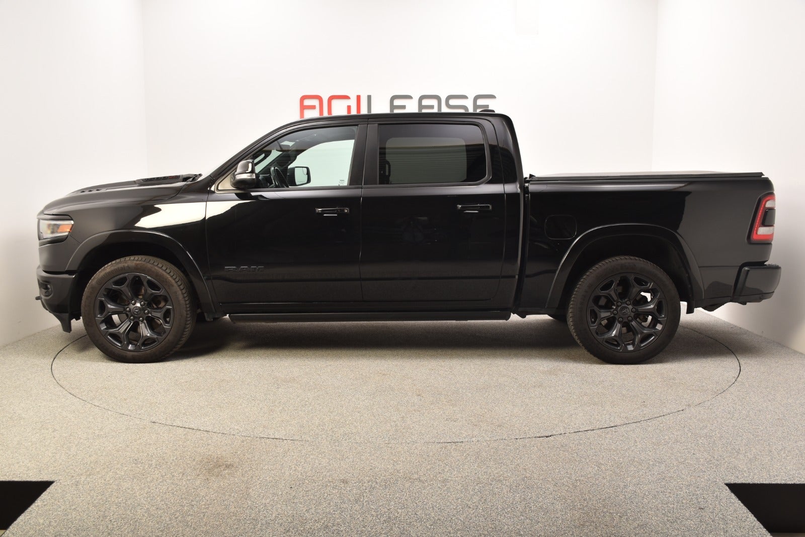 flexleasing-dodge-ram-1500-30-limited-night-edition-aut-4d-findleasing