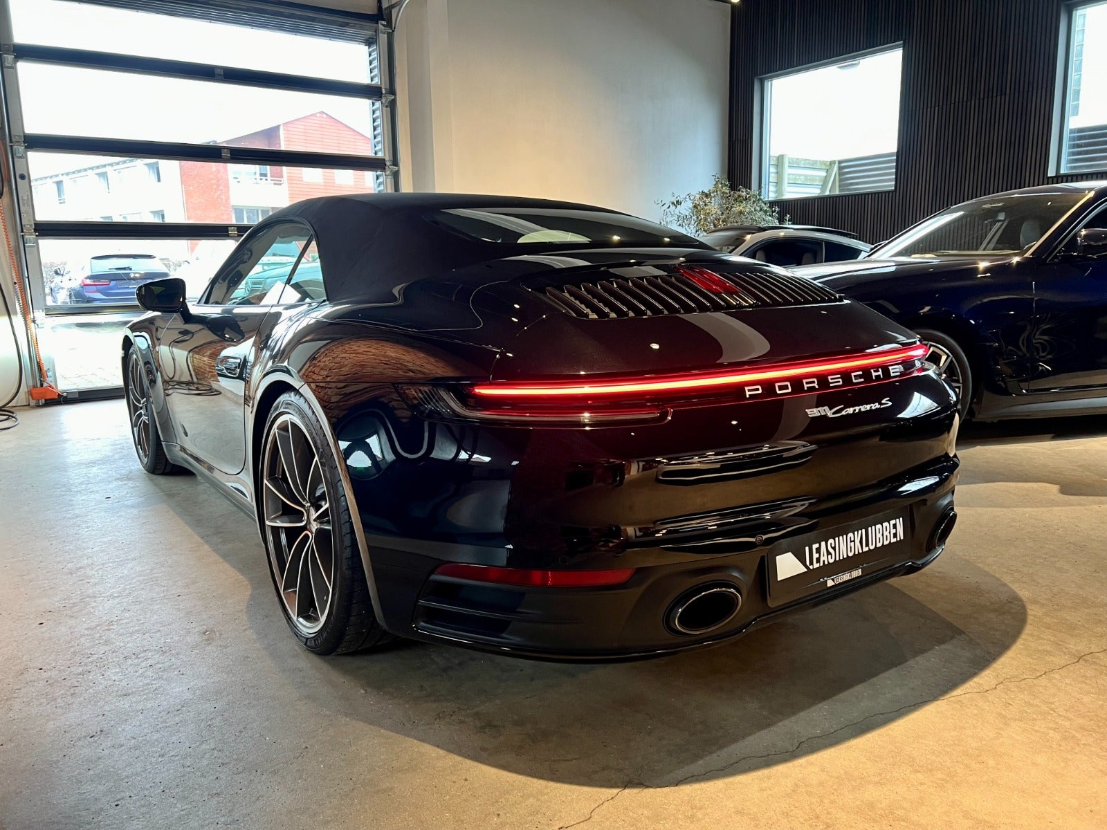 flexleasing-porsche-911-carrera-s-30-cabriolet-pdk-2d-findleasing