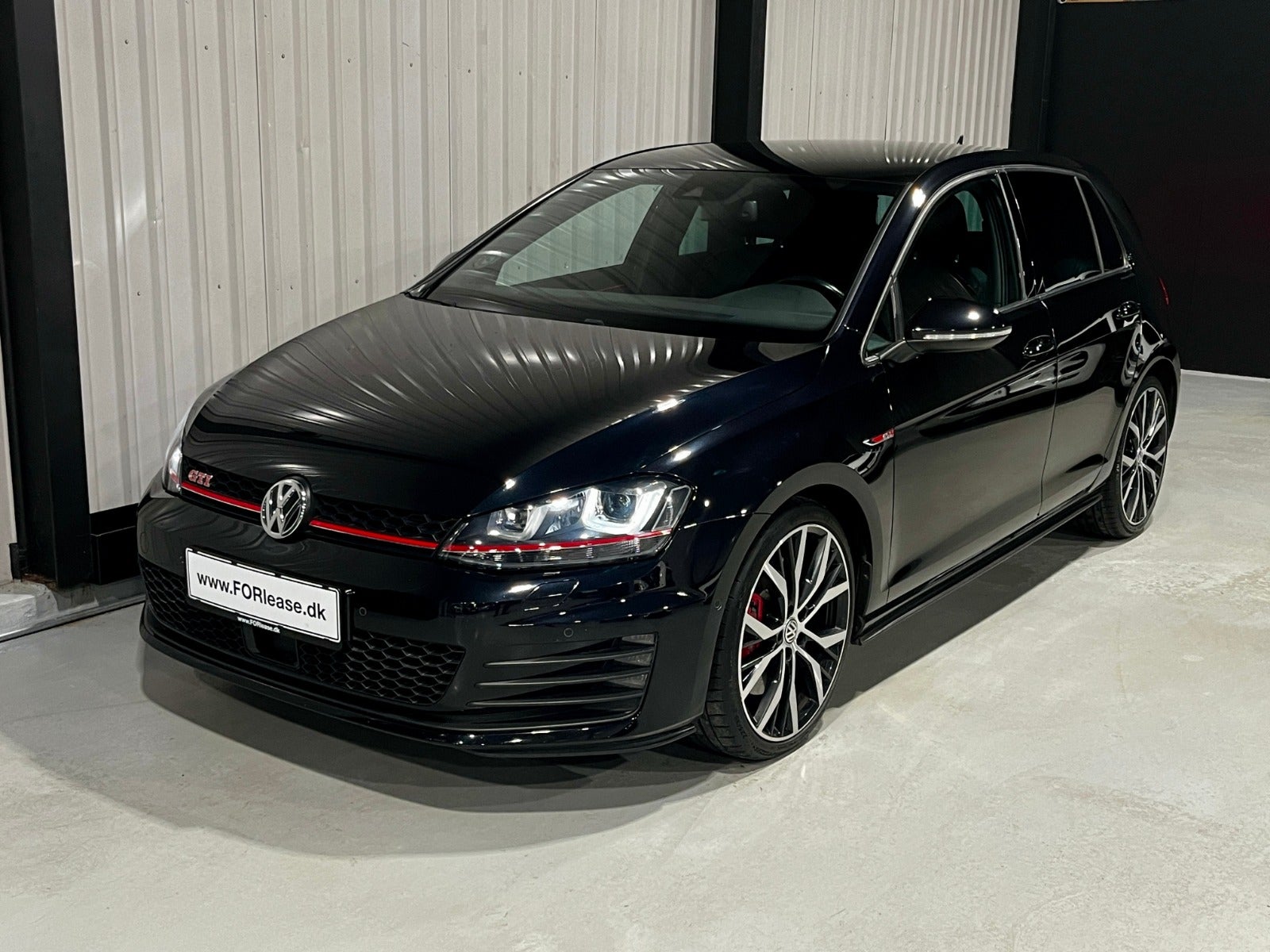 flexleasing-vw-golf-vii-20-gti-performance-dsg-bmt-5d-findleasing