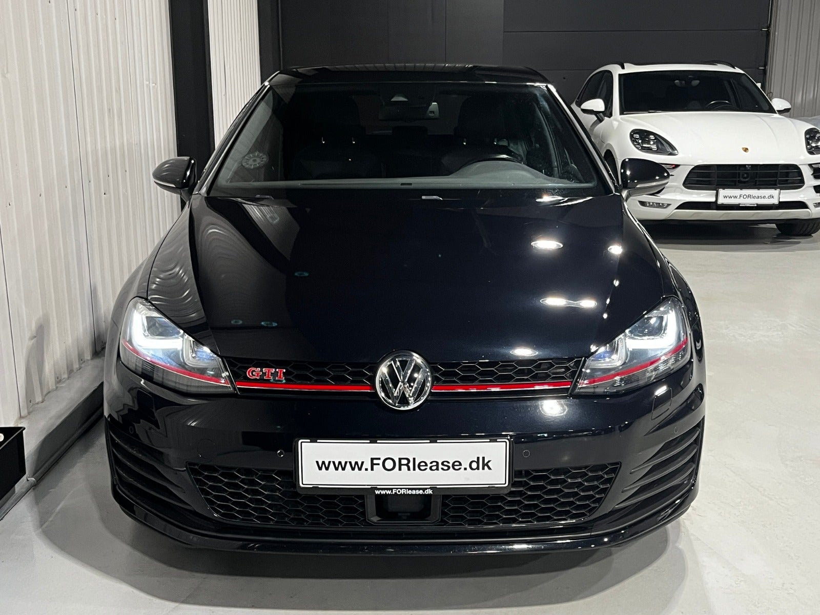 flexleasing-vw-golf-vii-20-gti-performance-dsg-bmt-5d-findleasing