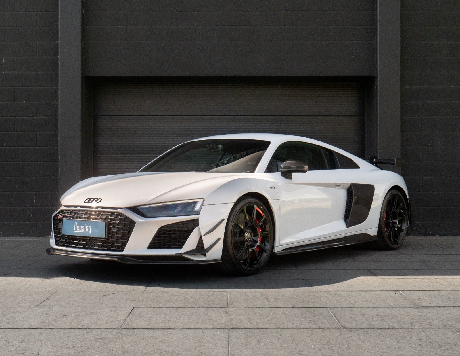 flexleasing-audi-r8-52-fsi-coupe-gt-s-tr-rwd-2d-findleasing