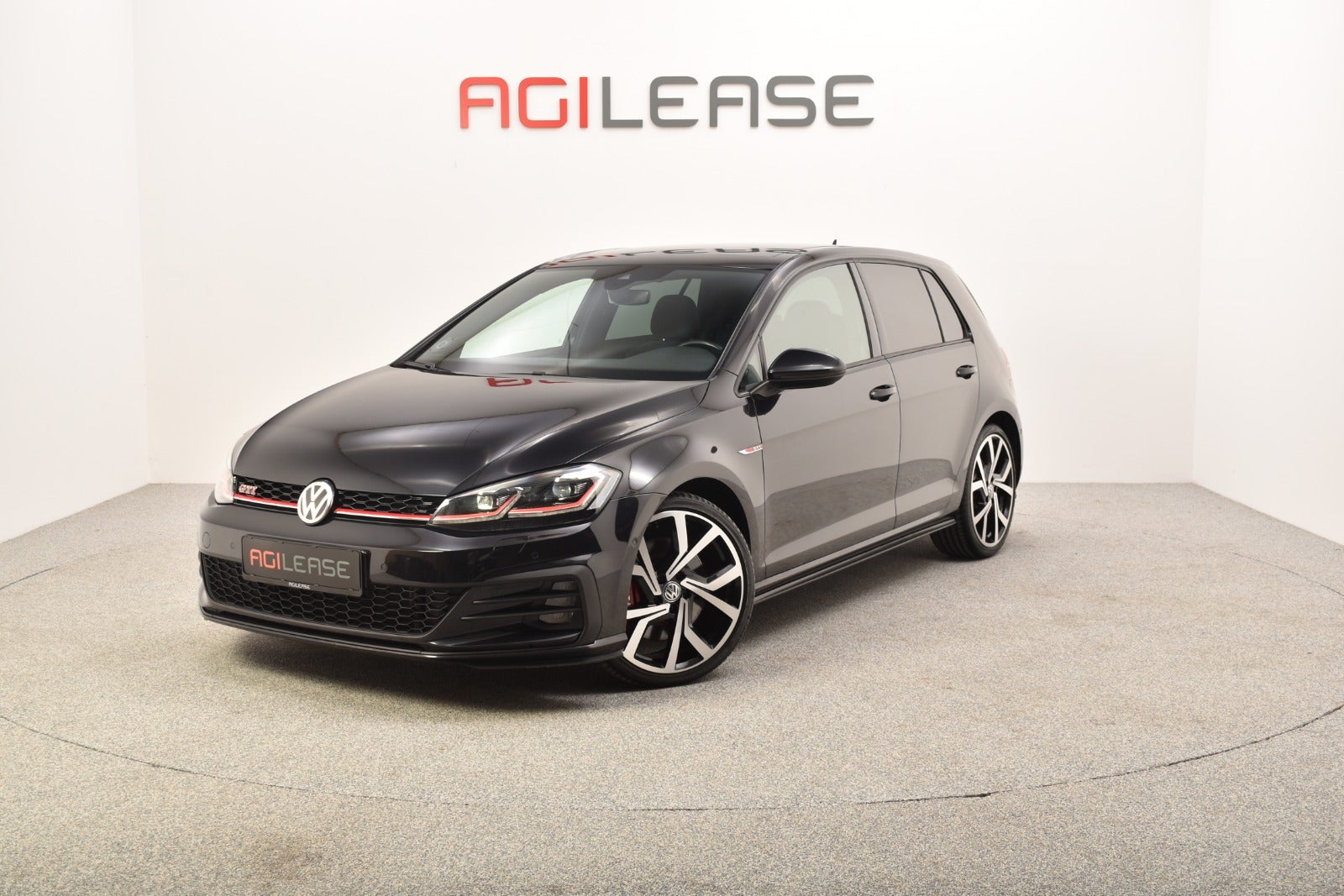 flexleasing-vw-golf-vii-20-gti-performance-dsg-5d-findleasing