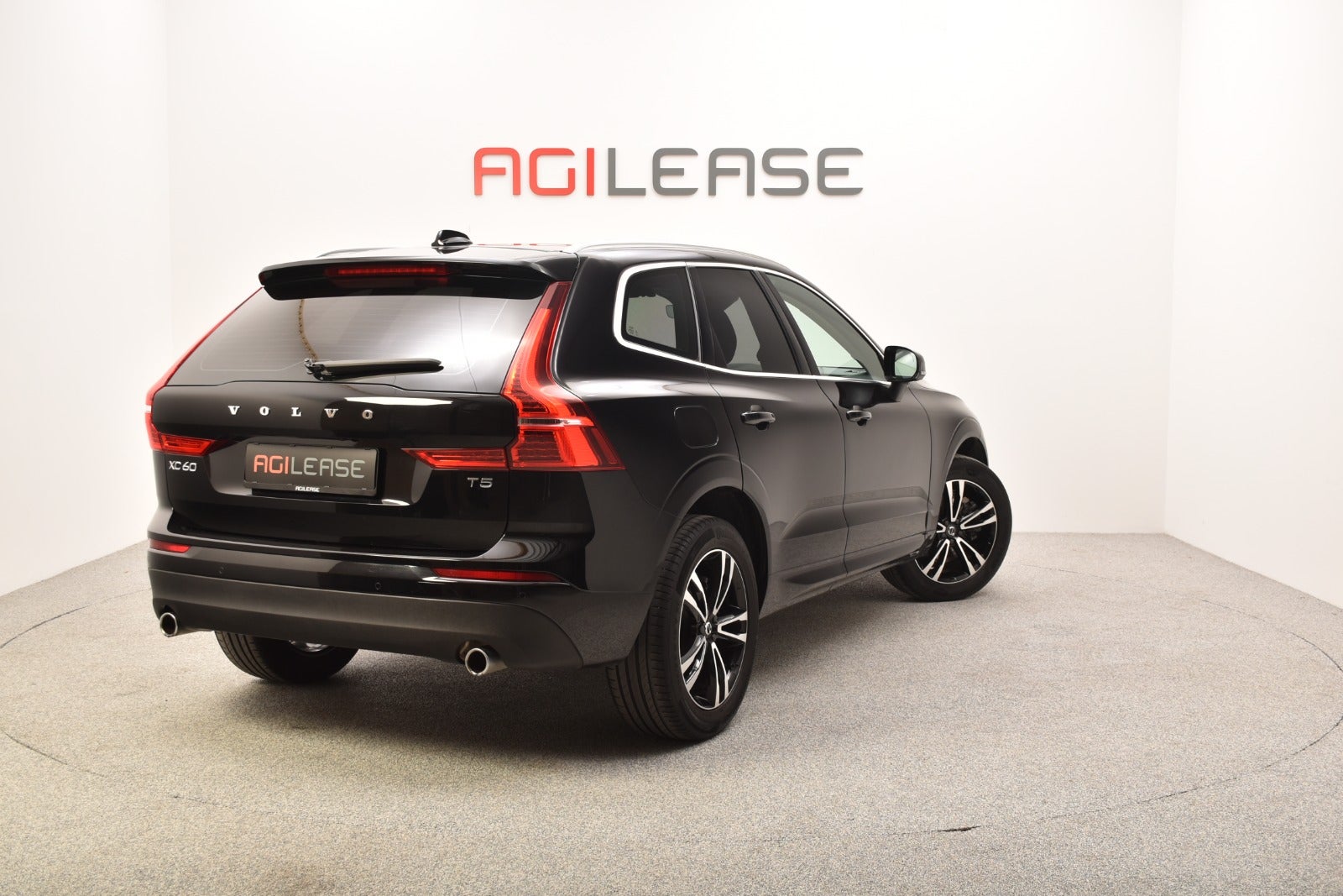 flexleasing-volvo-xc60-20-t5-250-momentum-aut-5d-findleasing