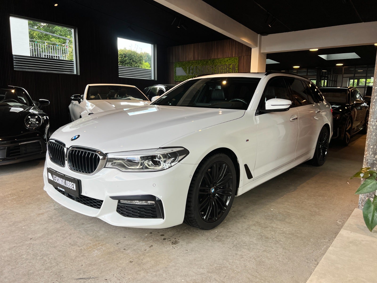 flexleasing-bmw-530d-30-touring-m-sport-xdrive-aut-5d-findleasing