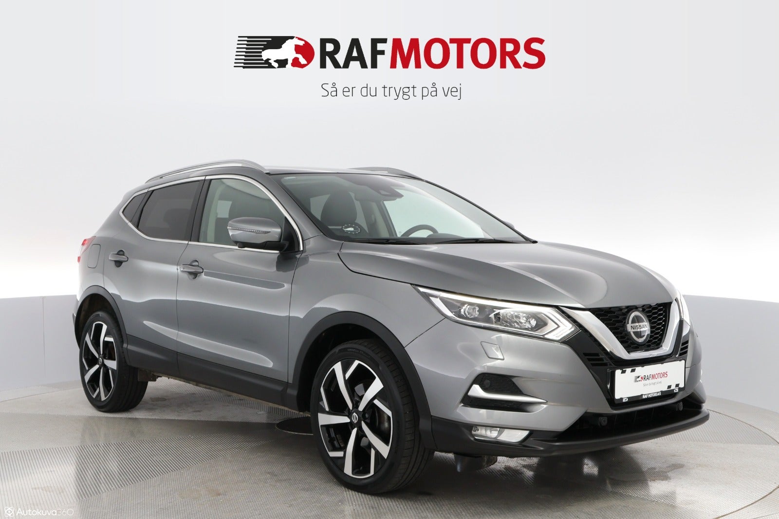 flexleasing-nissan-qashqai-13-dig-t-160-tekna-dct-5d-findleasing