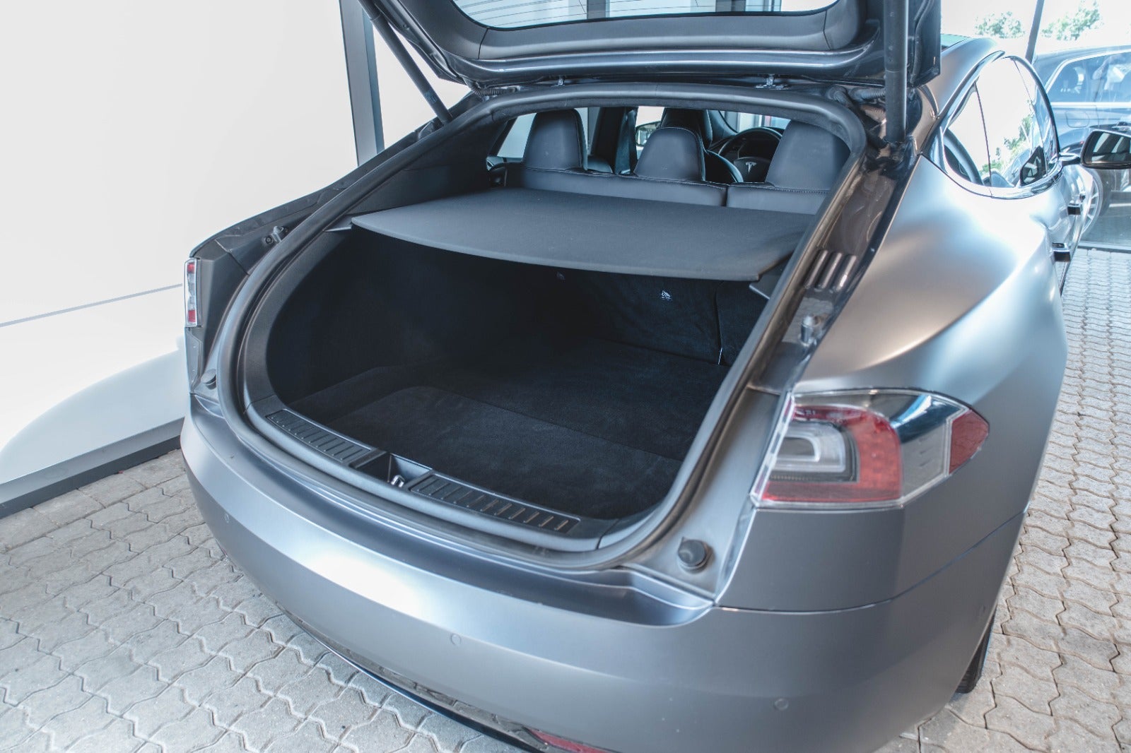 flexleasing-tesla-model-s-75d-5d-findleasing