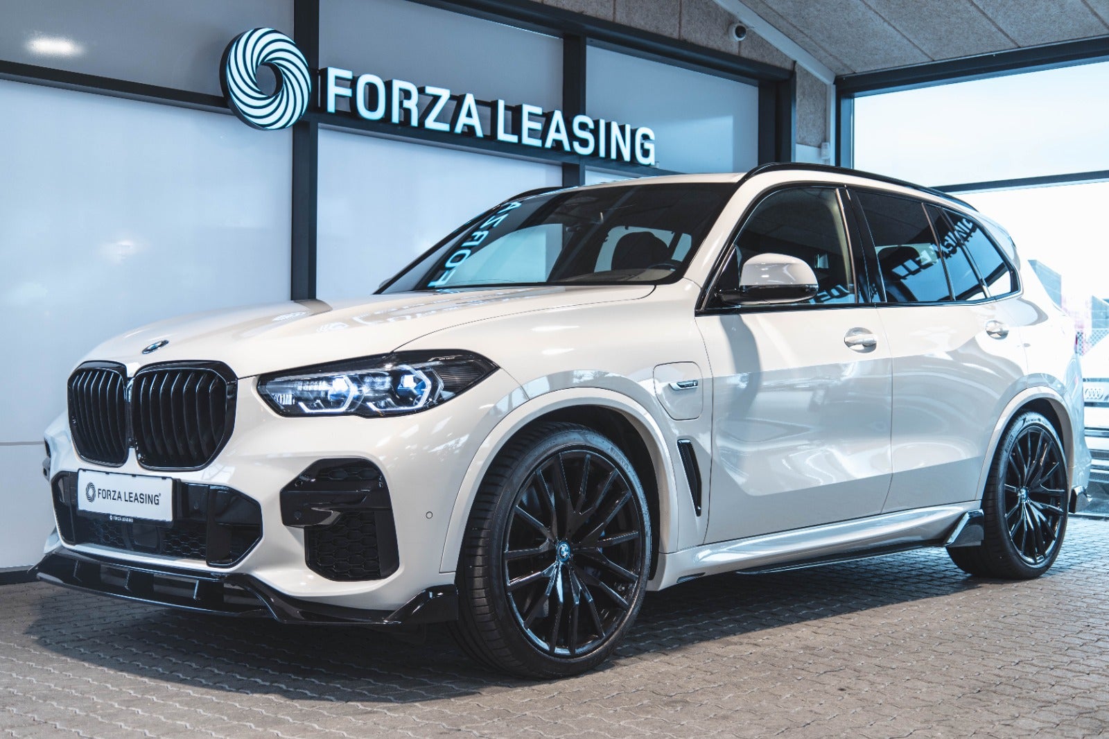 flexleasing-bmw-x5-30-xdrive45e-m-sport-aut-5d-findleasing