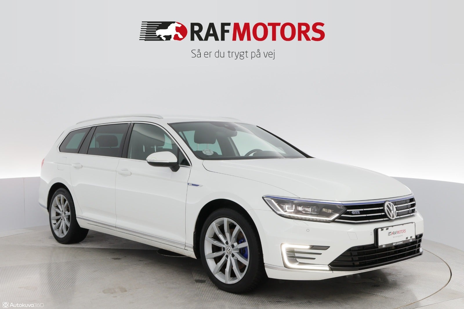 flexleasing-vw-passat-14-gte-variant-dsg-5d-findleasing