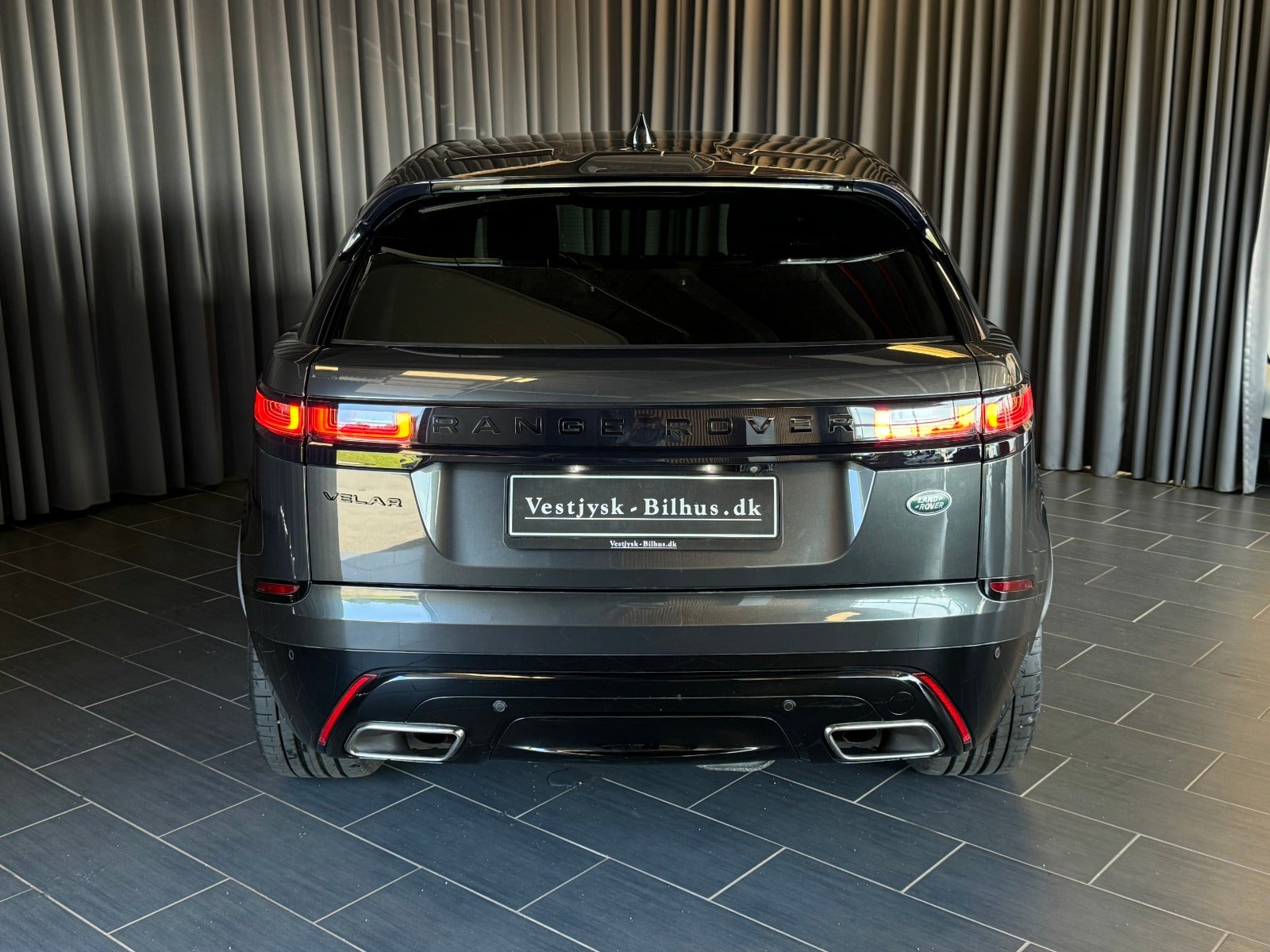 flexleasing-land-rover-range-rover-velar-30-d300-r-dynamic-hse-aut-5d-findleasing