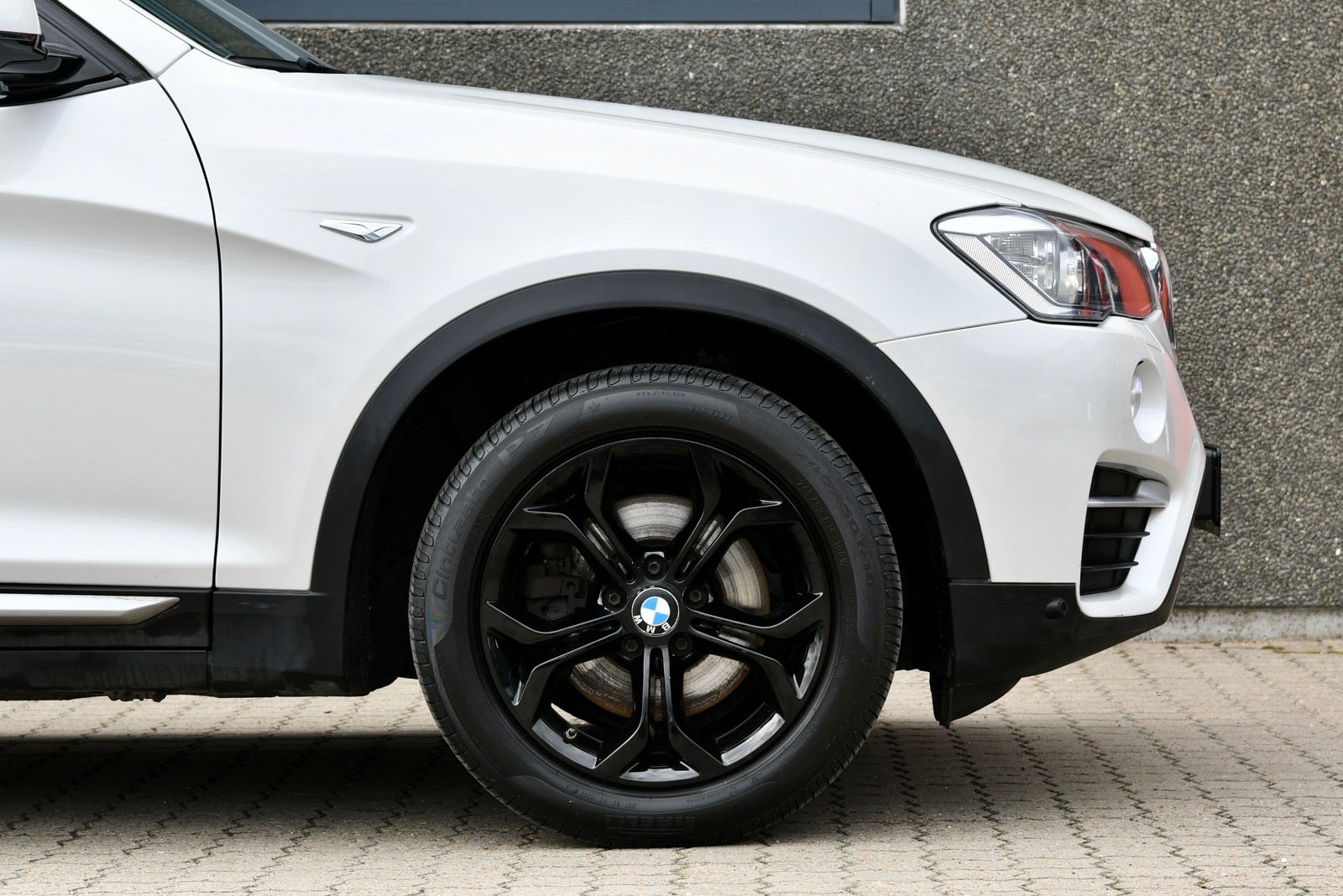 flexleasing-bmw-x4-20-xdrive20d-aut-5d-findleasing