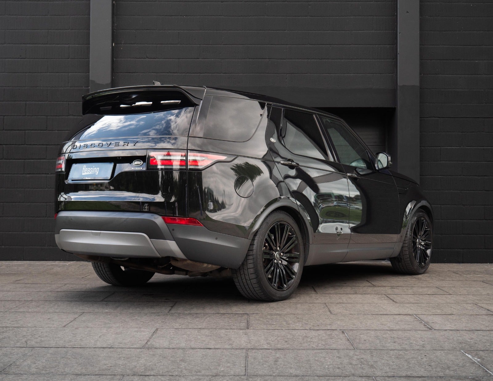 flexleasing-land-rover-discovery-sport-30-sdv6-hse-aut-7prs-5d-findleasing