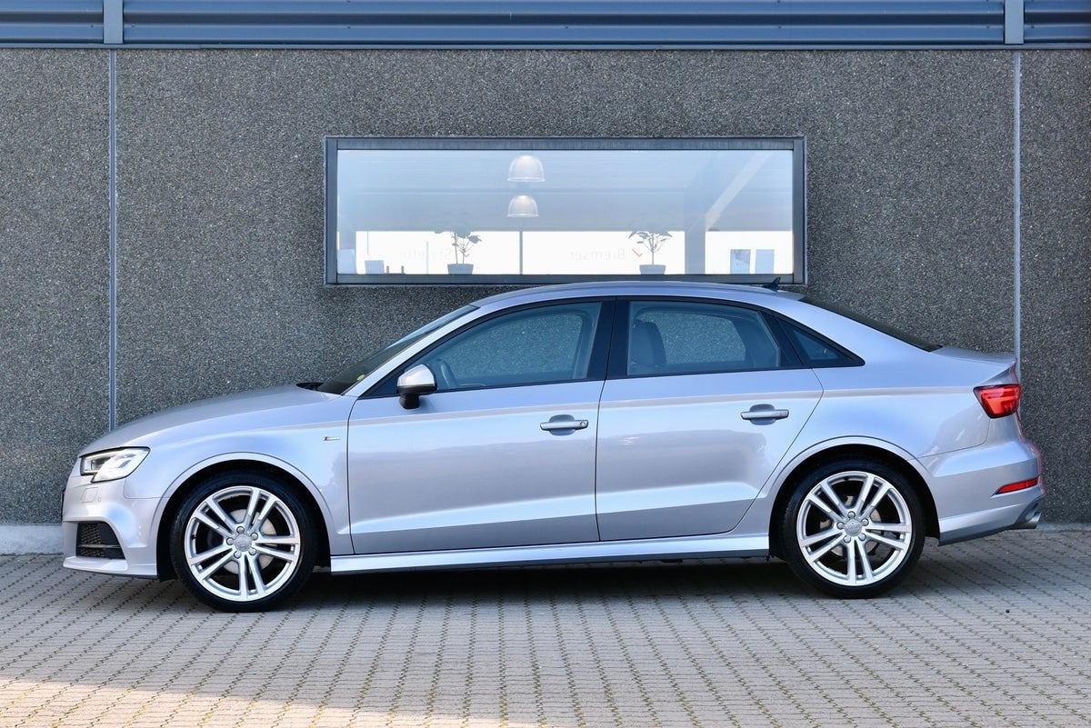 flexleasing-audi-a3-30-tdi-s-line-s-tr-4d-findleasing