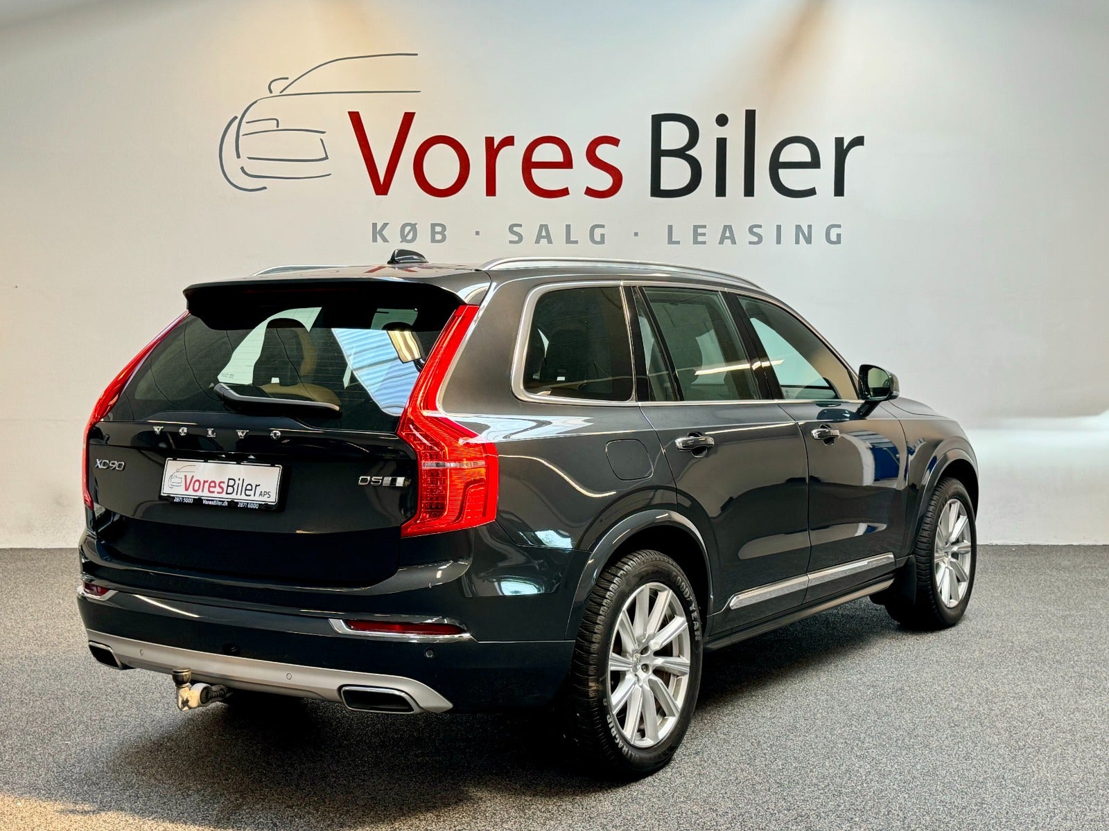 flexleasing-volvo-xc90-20-d5-235-inscription-aut-awd-7prs-5d-findleasing