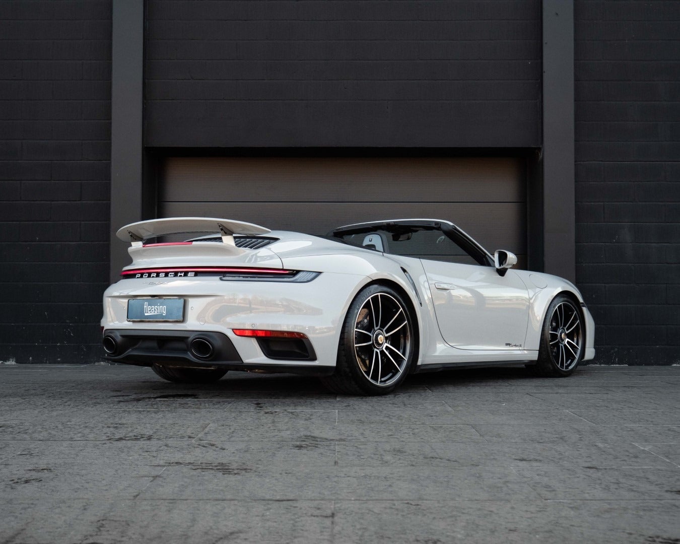 flexleasing-porsche-911-turbo-s-38-cabriolet-pdk-2d-findleasing