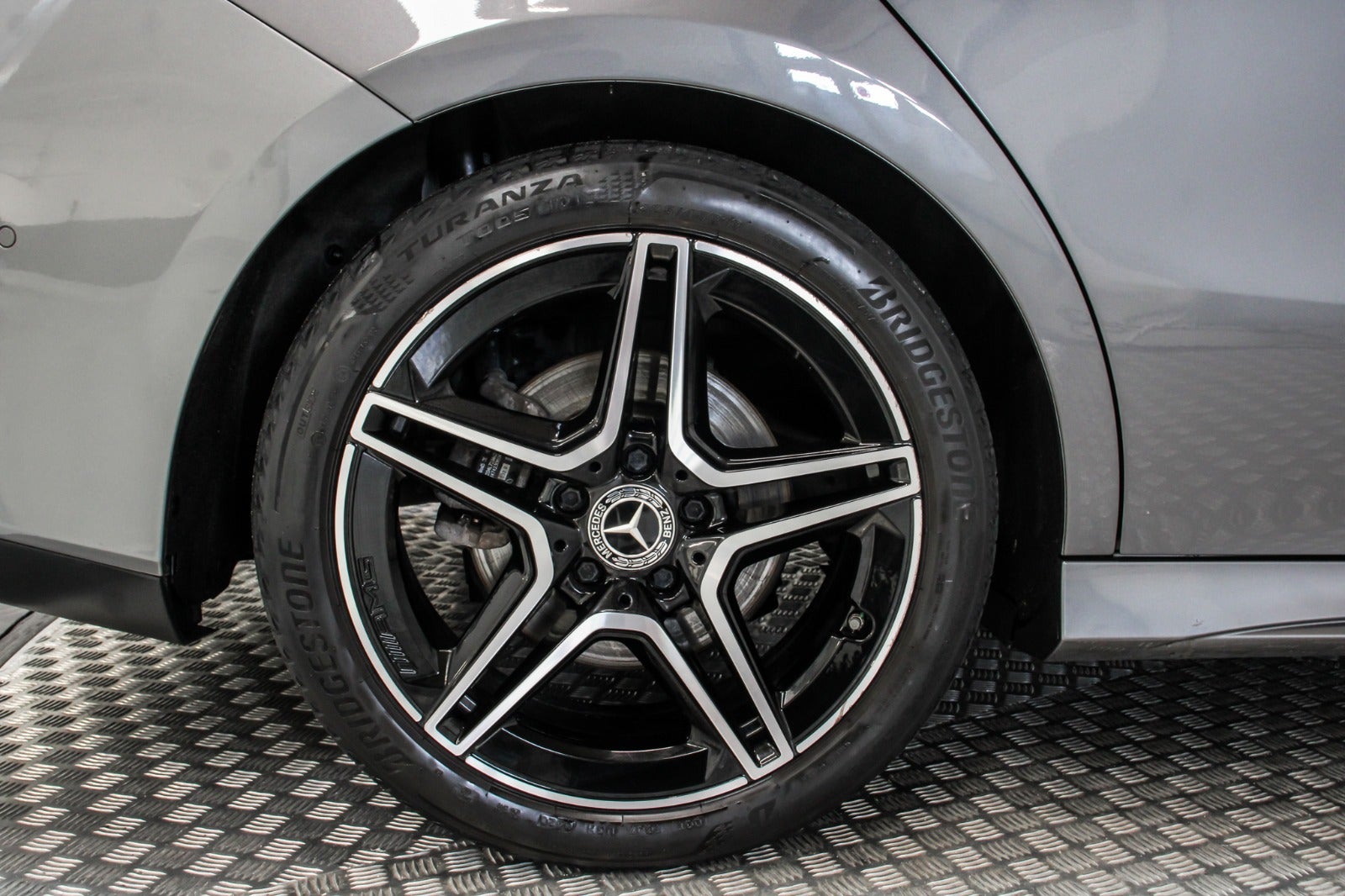 flexleasing-mercedes-cla220-d-20-amg-line-shooting-brake-aut-5d-findleasing