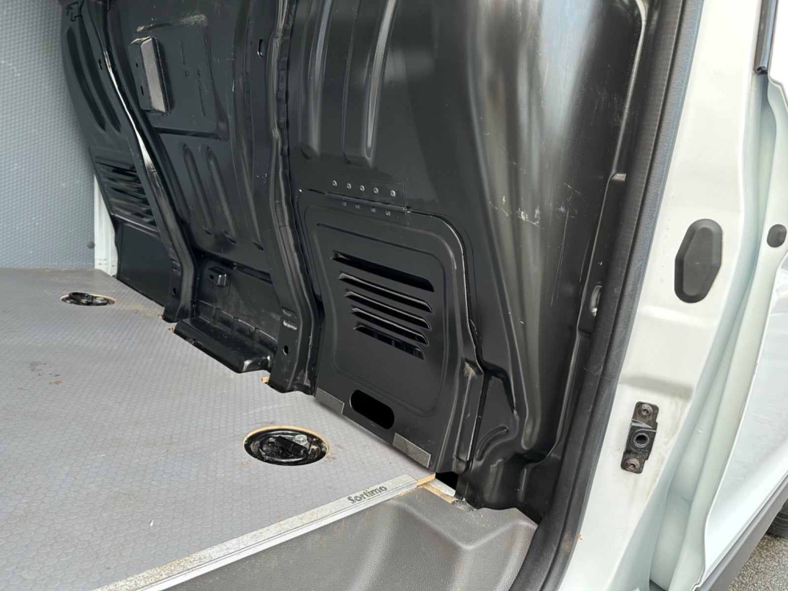 flexleasing-ford-transit-connect-15-tdci-120-trend-lang-findleasing