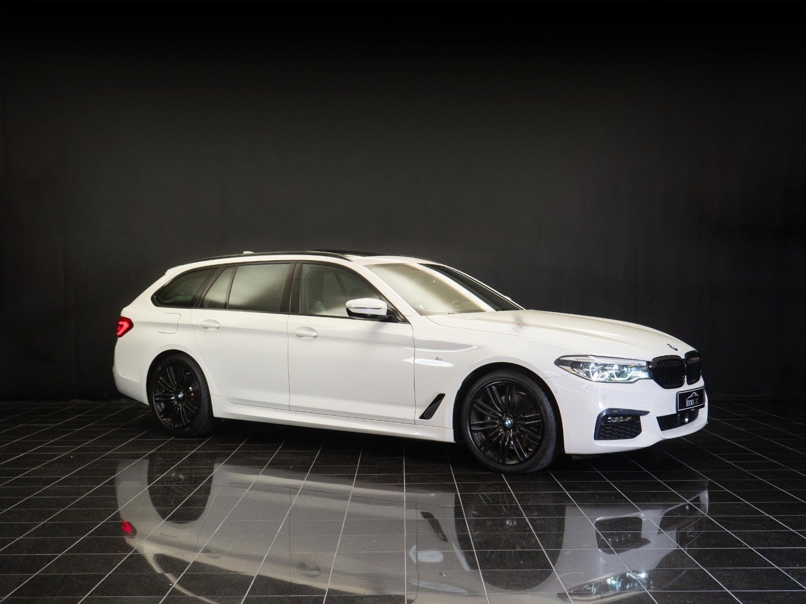 flexleasing-bmw-530d-30-touring-m-sport-aut-5d-findleasing