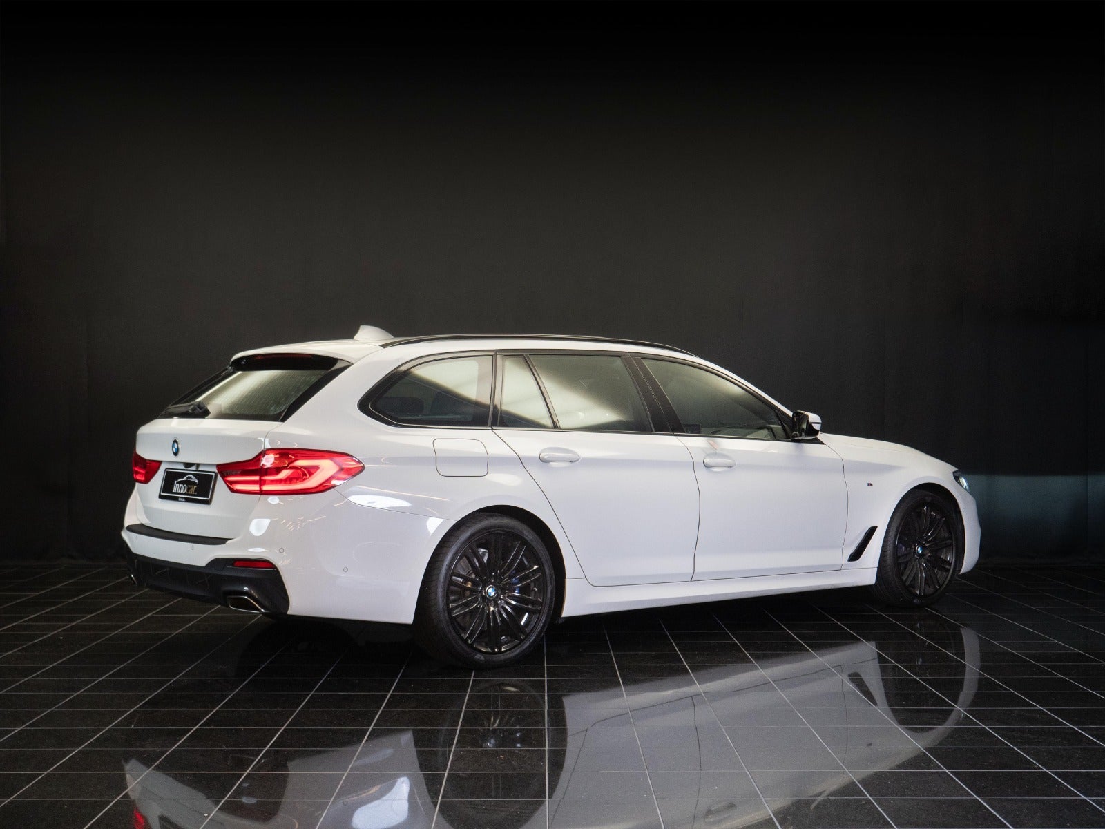 flexleasing-bmw-530d-30-touring-m-sport-aut-5d-findleasing