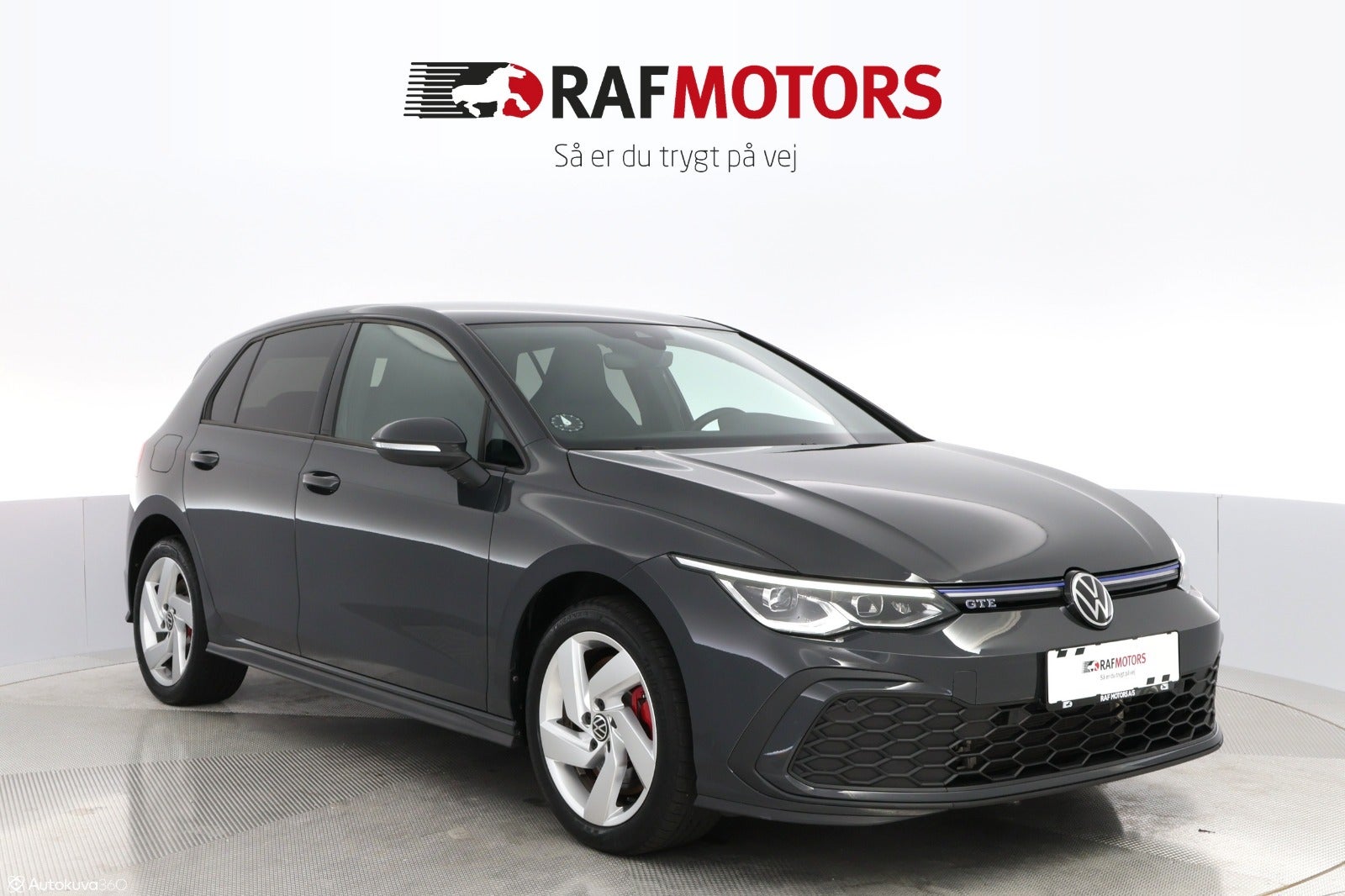 flexleasing-vw-golf-viii-14-gte-dsg-5d-findleasing