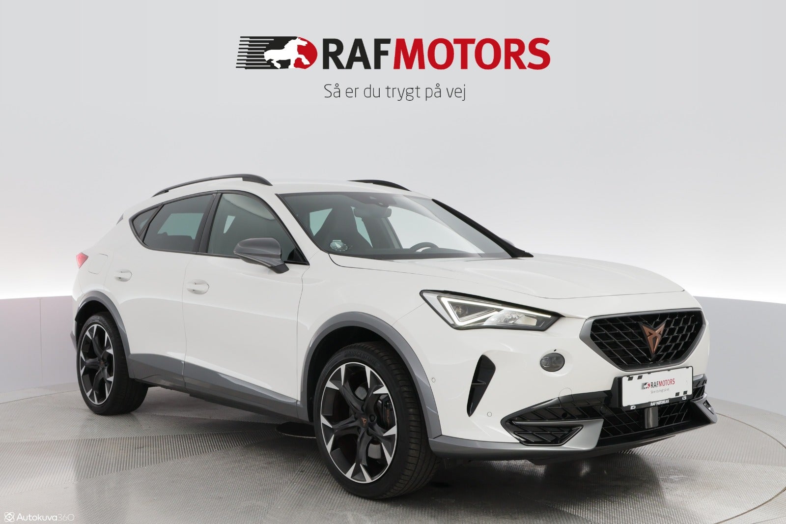 flexleasing-cupra-formentor-14-ehybrid-vz-dsg-5d-findleasing