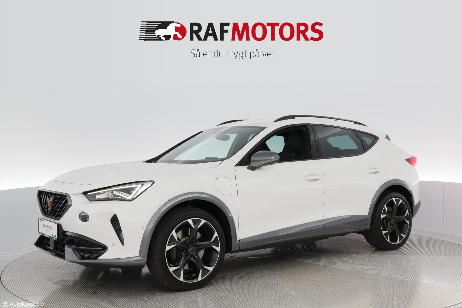 flexleasing-cupra-formentor-14-ehybrid-vz-dsg-5d-findleasing