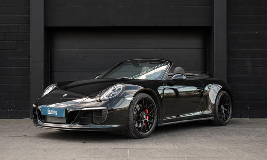 Porsche 911 Carrera 4 GTS 3,0 Cabriolet PDK 2d