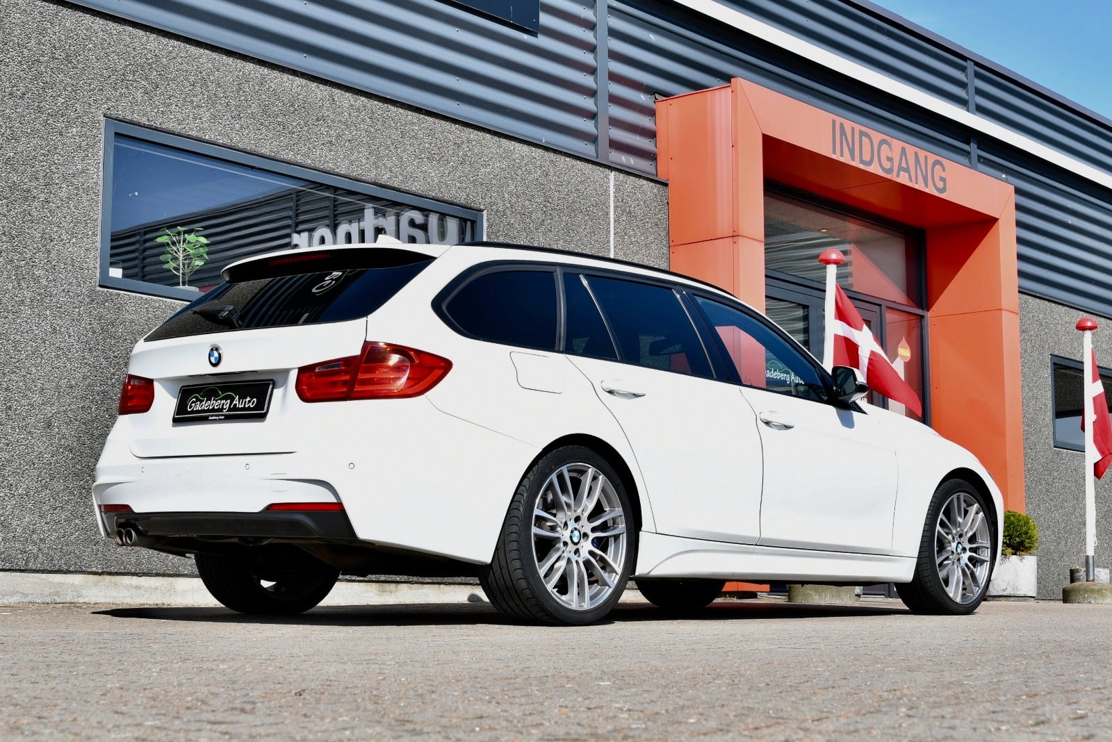 flexleasing-bmw-330d-30-touring-m-sport-xdrive-aut-5d-findleasing