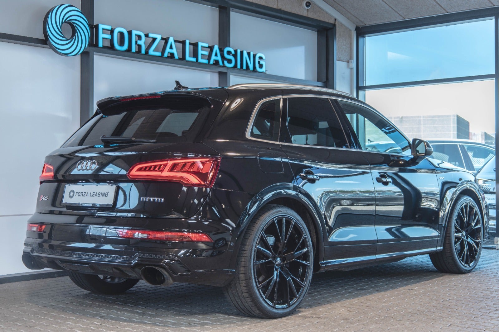 flexleasing-audi-sq5-30-tfsi-mtm-quattro-tiptr-5d-findleasing