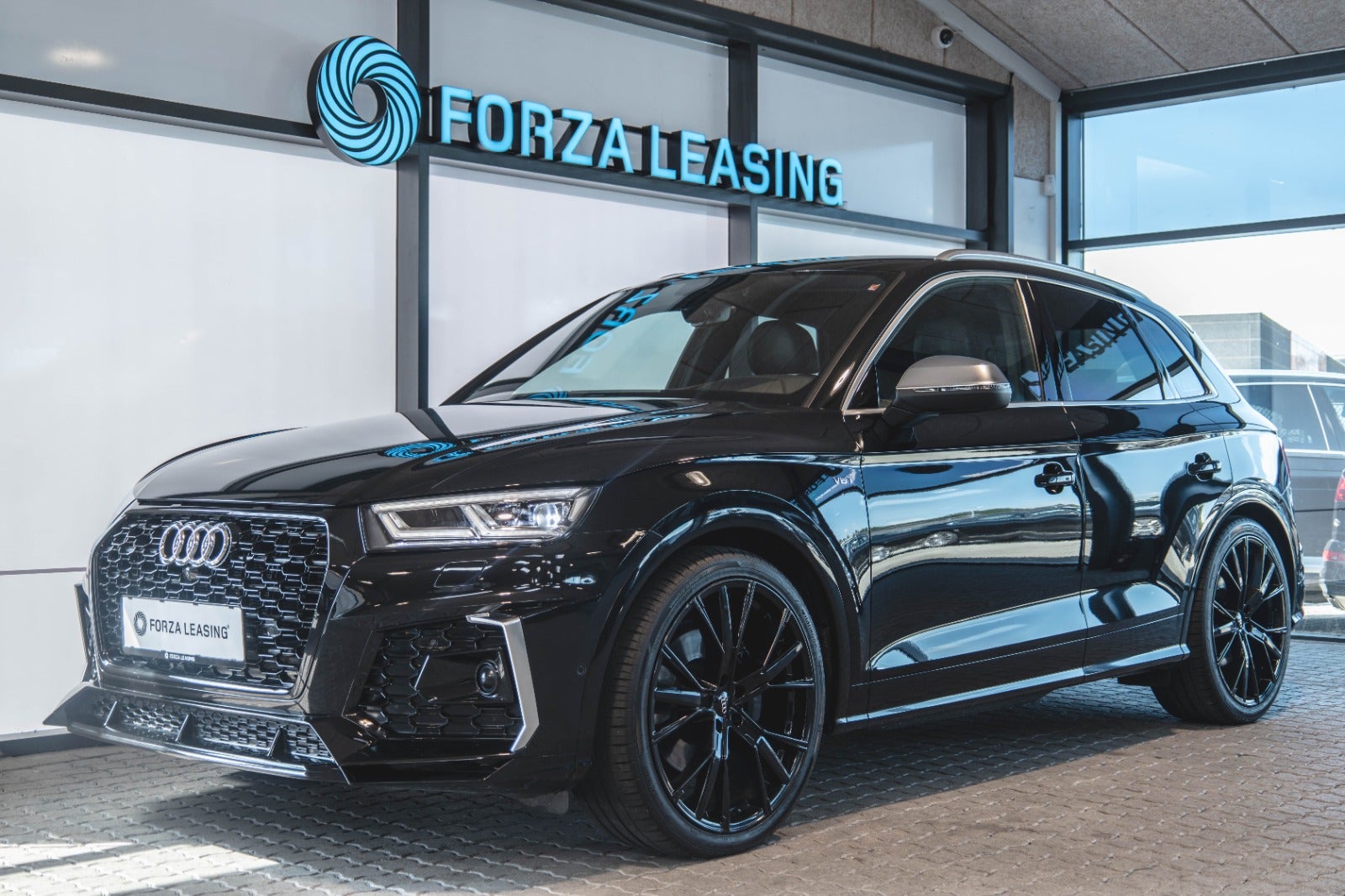 flexleasing-audi-sq5-30-tfsi-mtm-quattro-tiptr-5d-findleasing