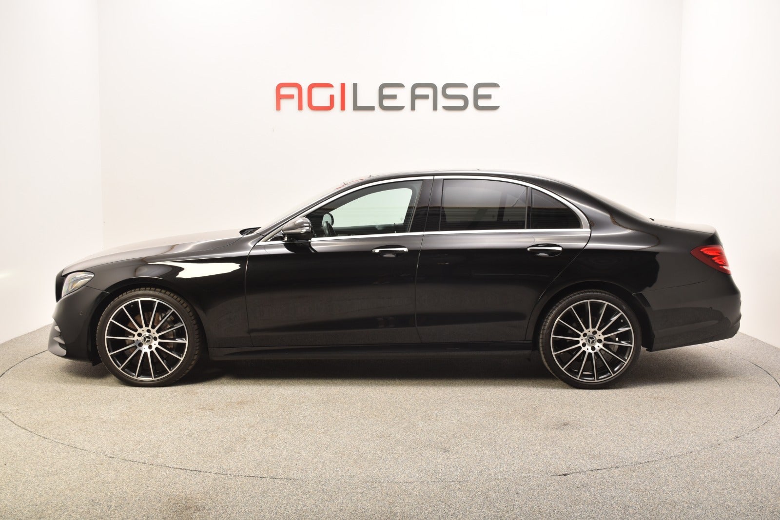 flexleasing-mercedes-e220-d-20-amg-line-aut-4matic-4d-findleasing