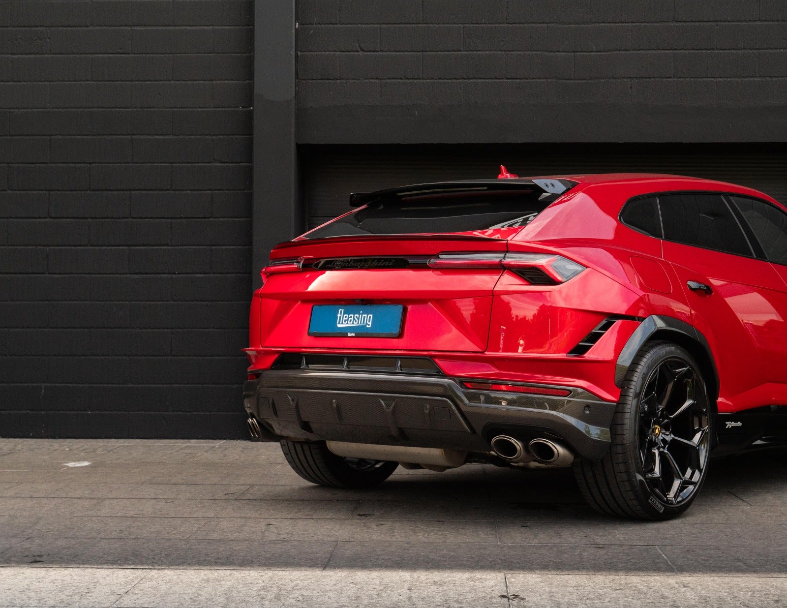 flexleasing-lamborghini-urus-40-performante-5d-findleasing