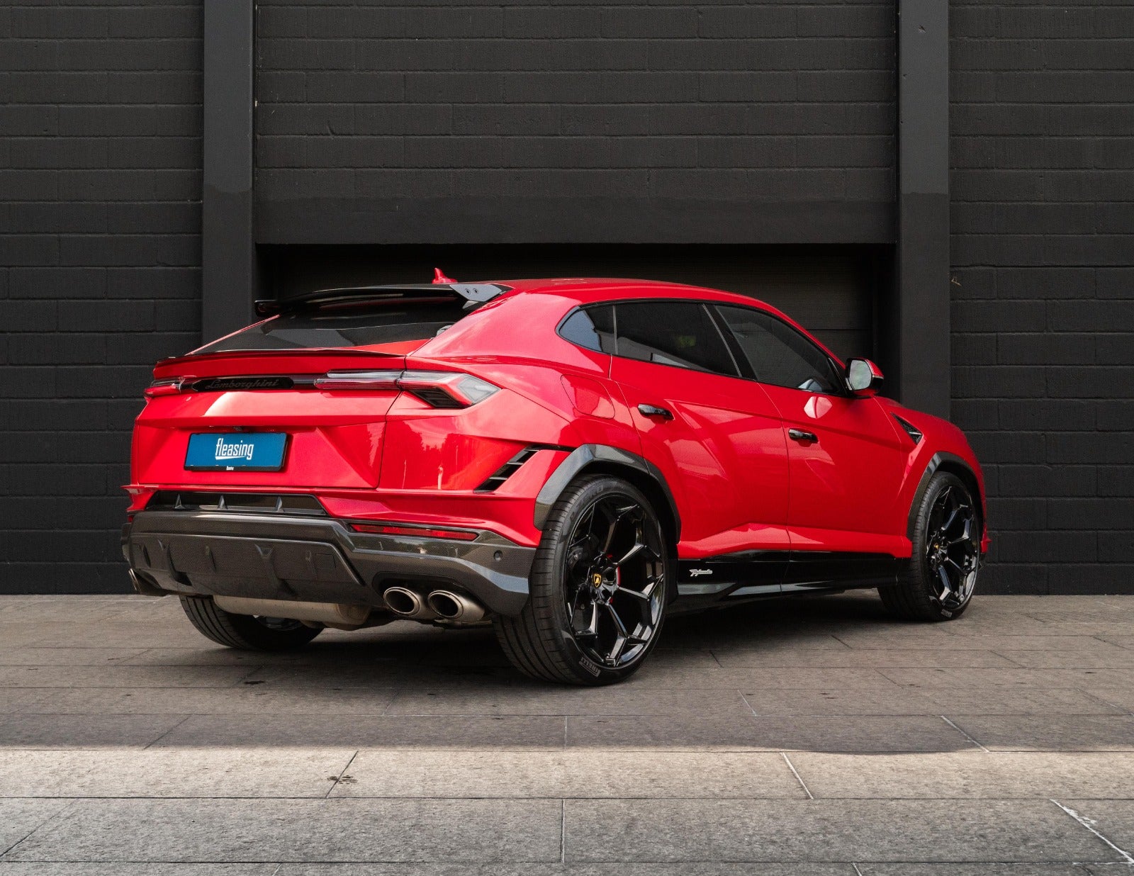 flexleasing-lamborghini-urus-40-performante-5d-findleasing