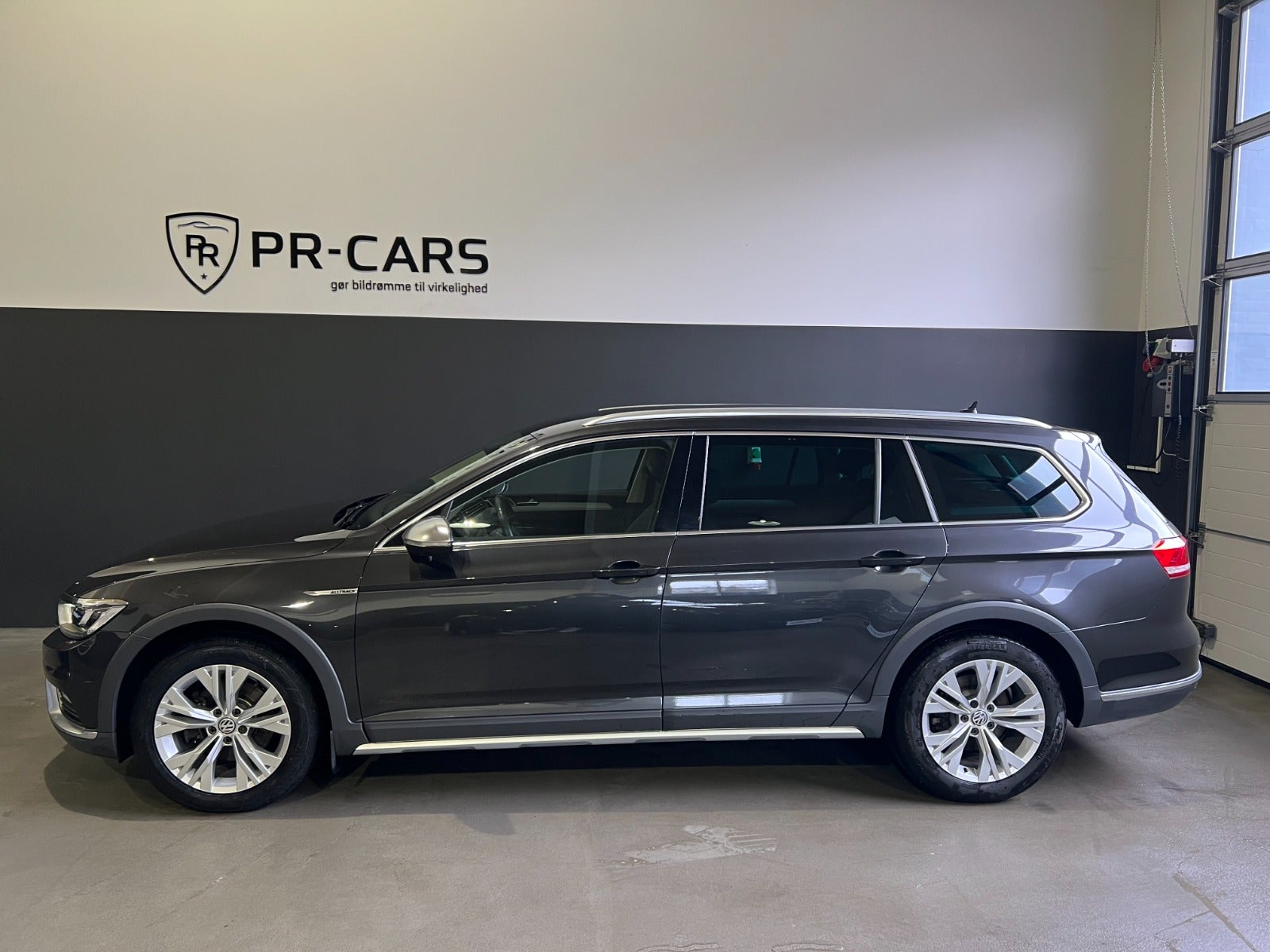 flexleasing-vw-passat-alltrack-20-tdi-190-dsg-4motion-bmt-5d-findleasing